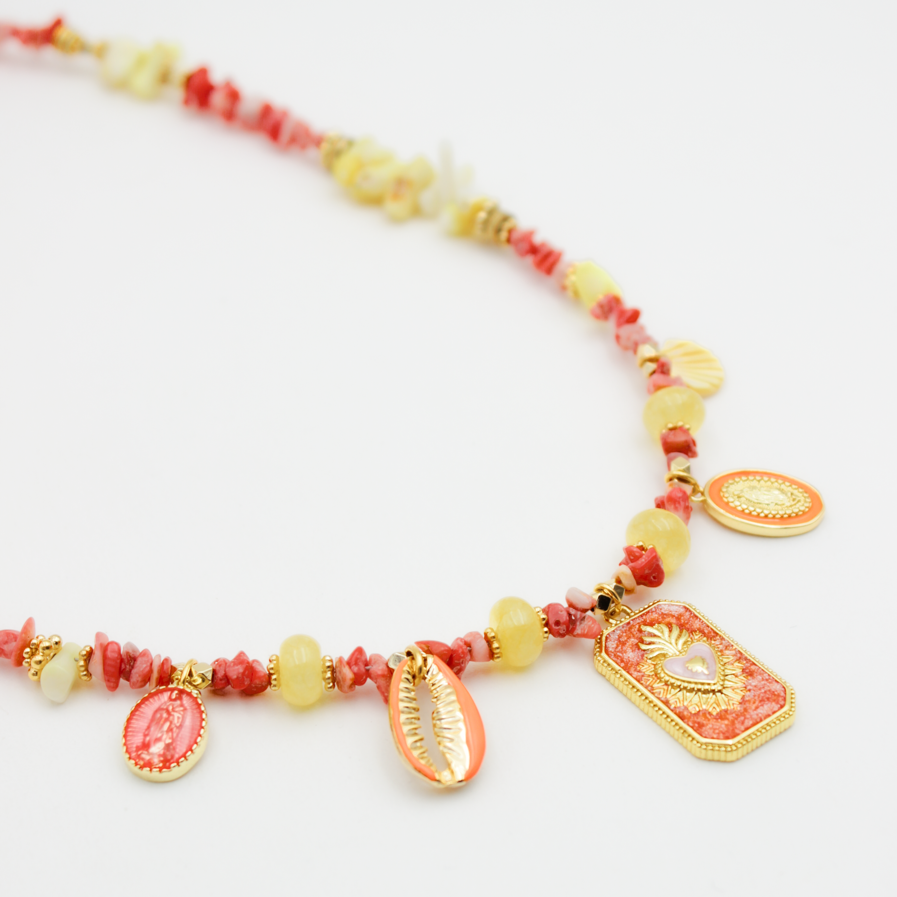 Collier heishi crunchs grigris - charline L'ATELIER DES DAMES Doré