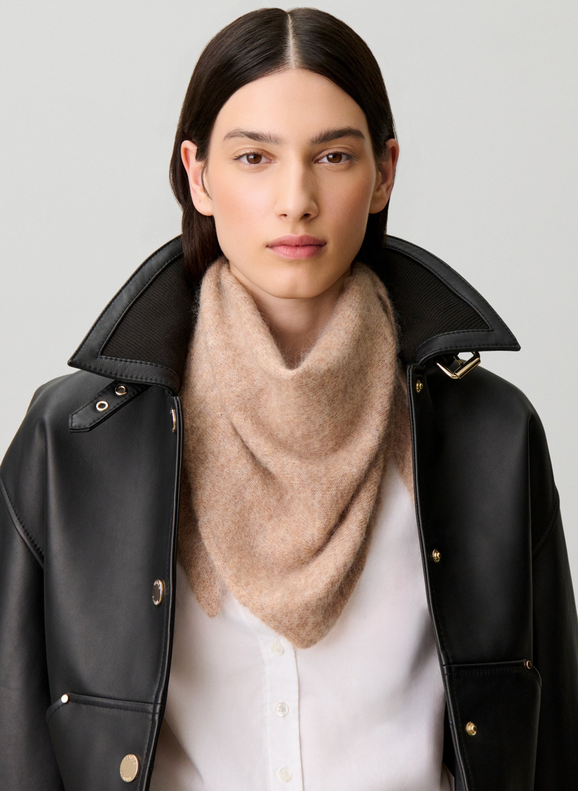 Triangle wool-blend scarf CLAUDIE PIERLOT Beige