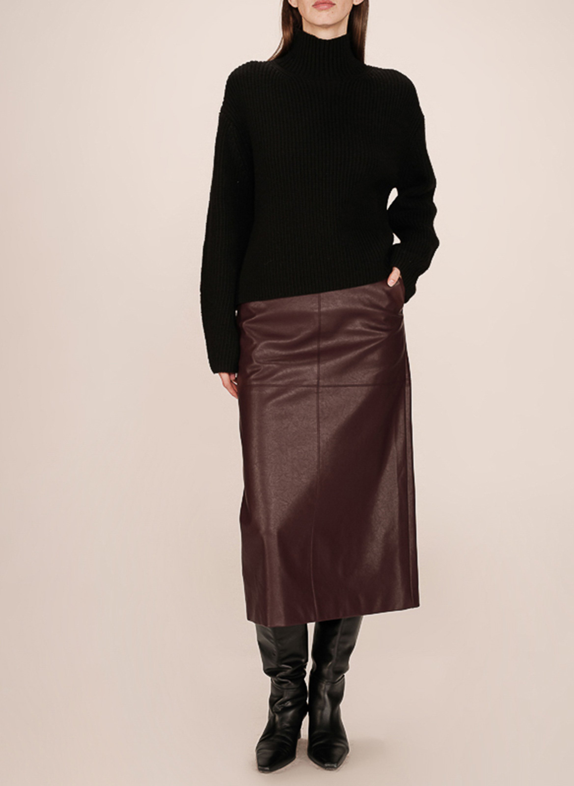 Falda Plisada Falda Pareo Efecto Piel Stradivarius Jerseys Falda