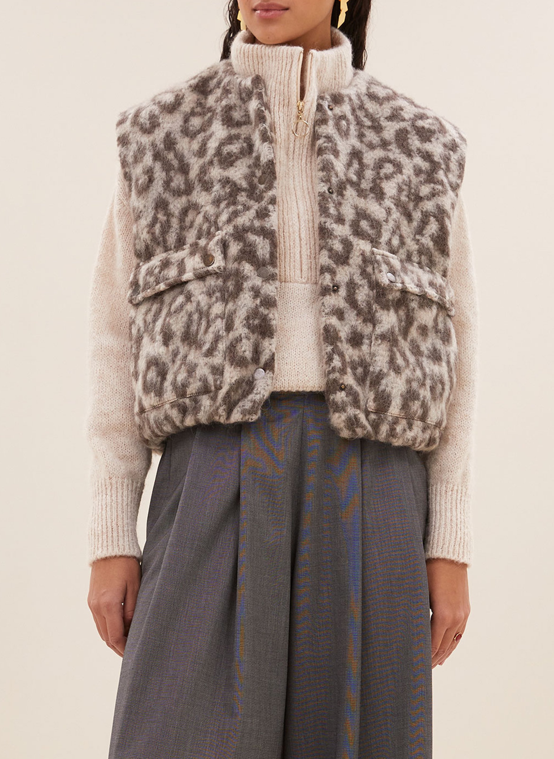 Sleeveless loose round neck wool blend vest BY BAR Brown