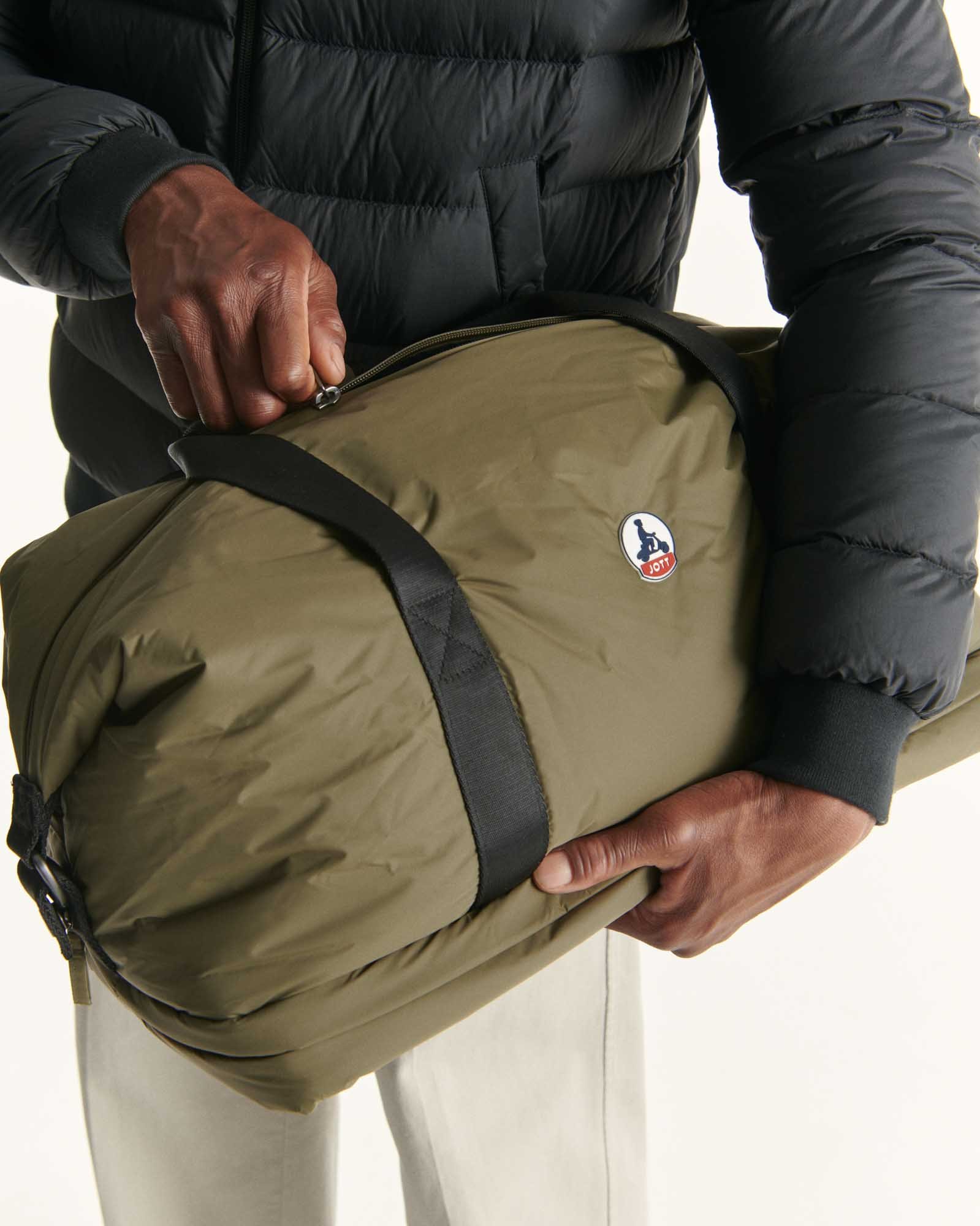 Waterproof expandable tarmac weekend bag JOTT Green