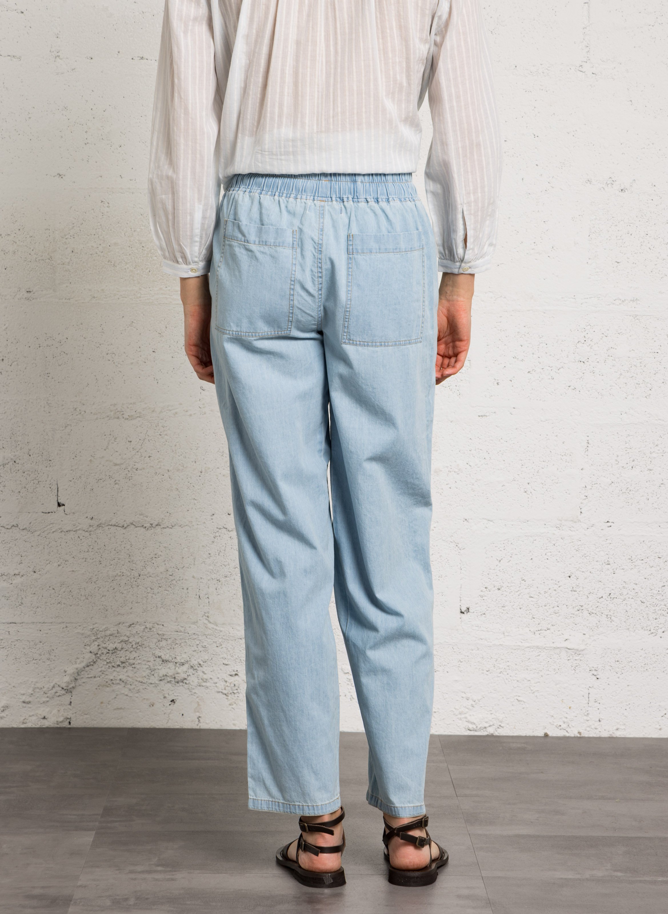 Leichte gerade Jeanshose BELLA JONES Blau