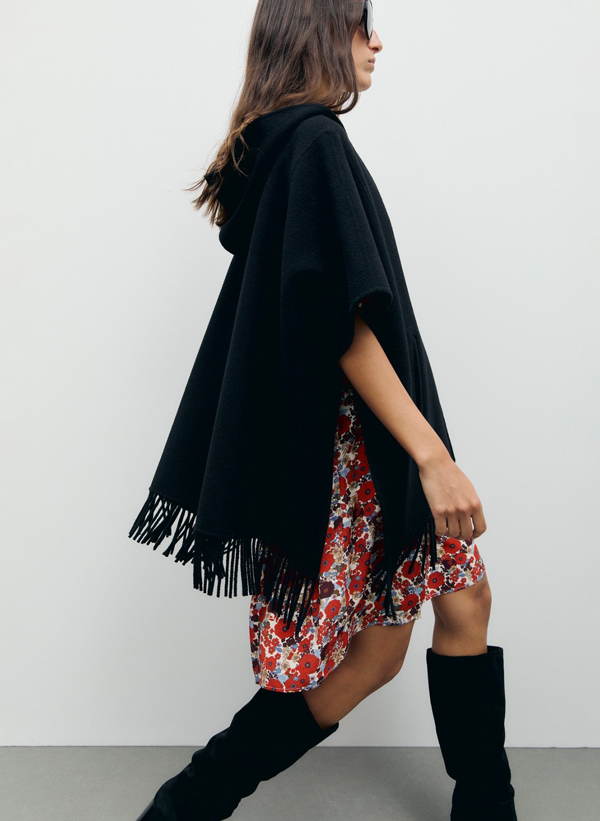 Weites Cape aus Wollmix GERARD DAREL Schwarz