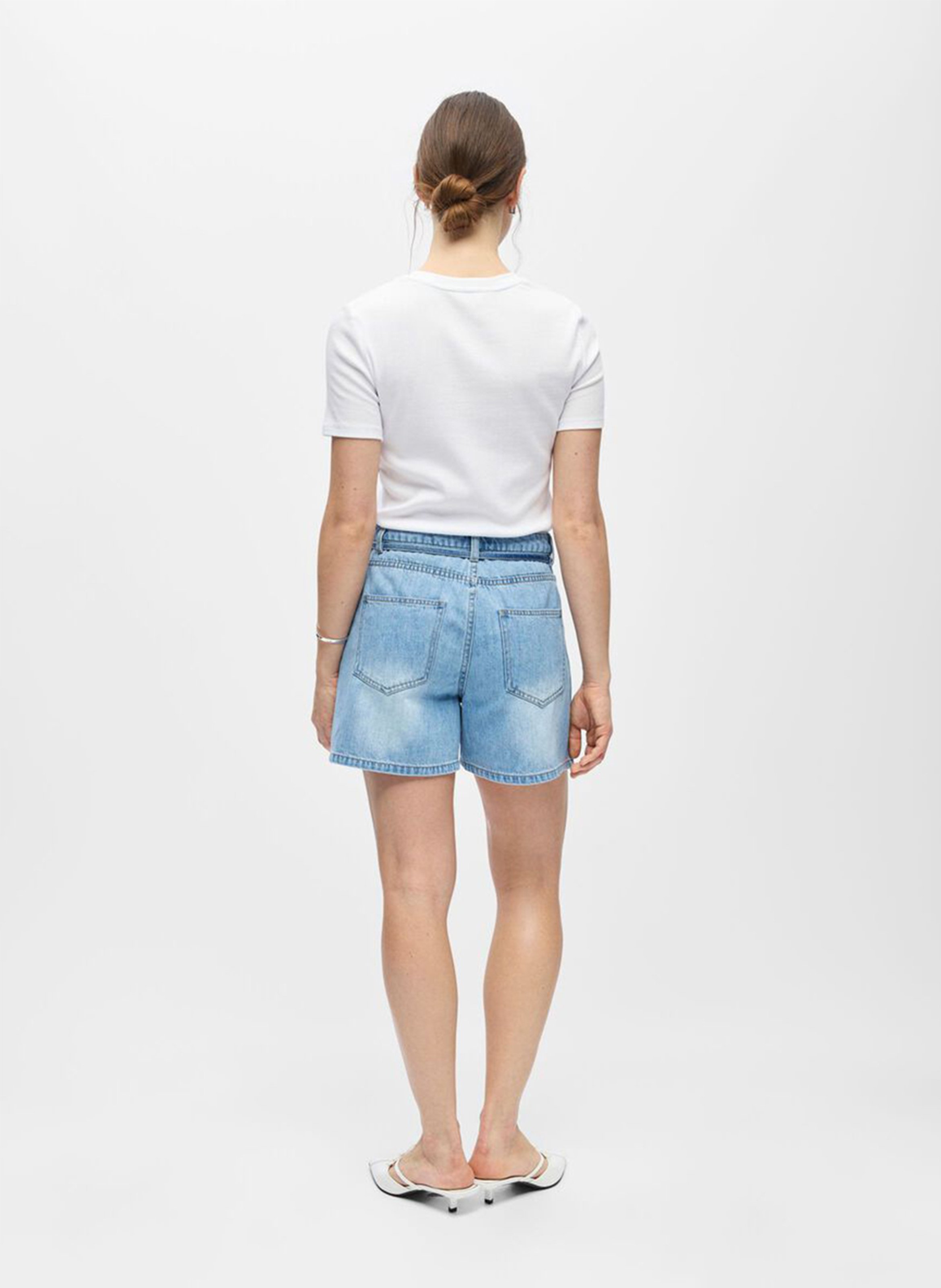 Short droit à ceinture fine OBJECT Bleu