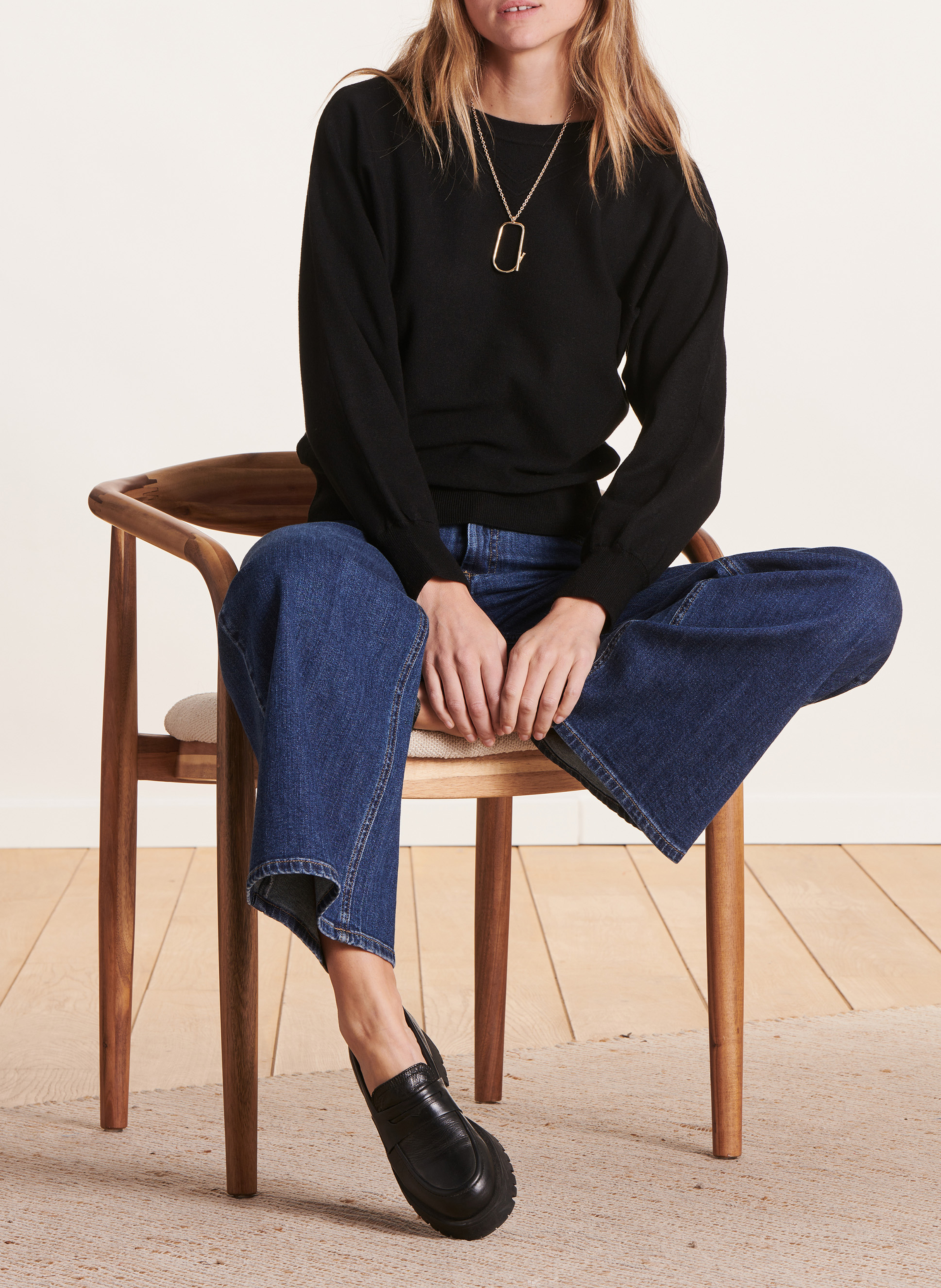 Straight knitted round-neck sweater LA FEE MARABOUTEE Black