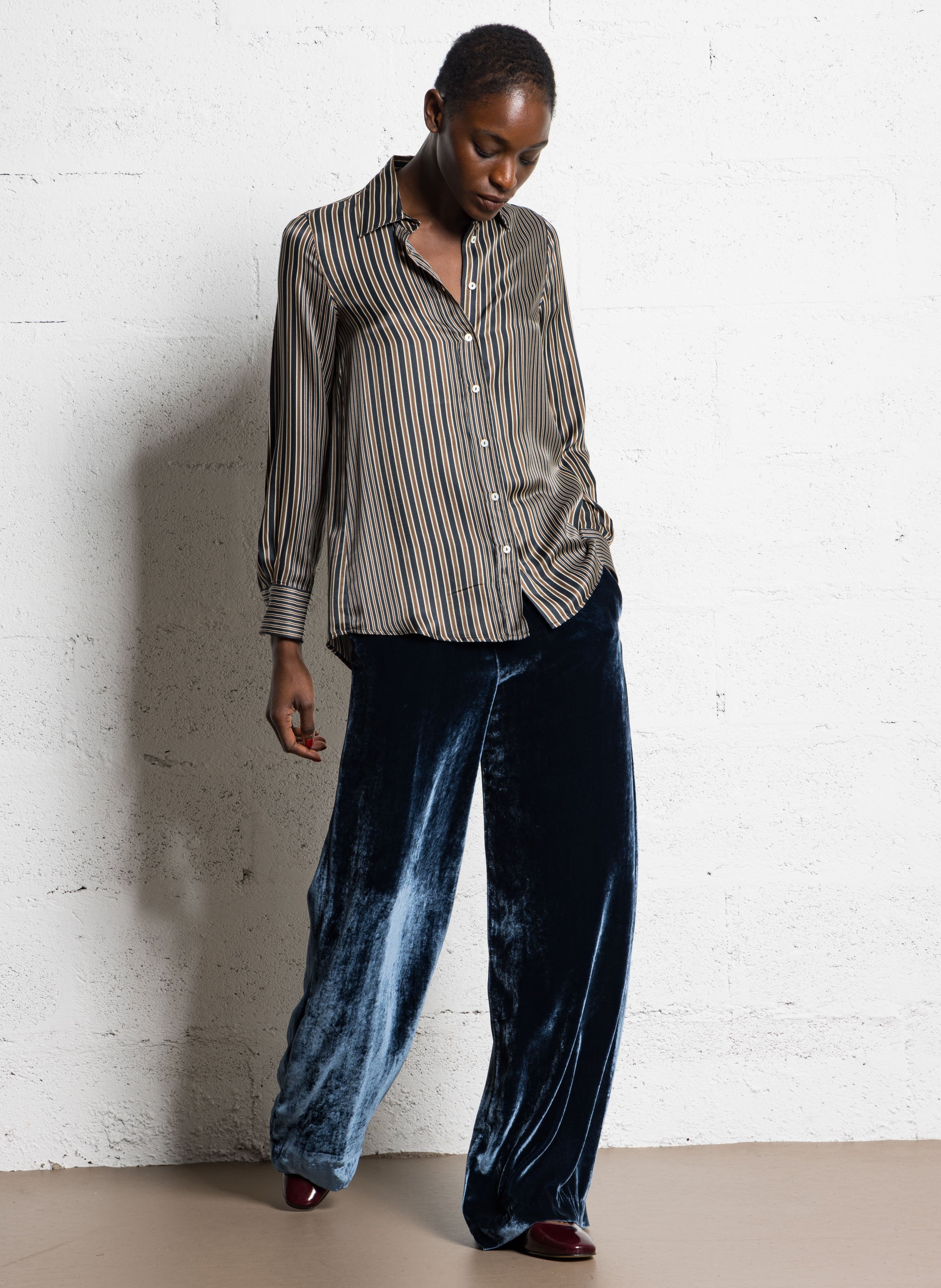 Patent leather ballet flats with leather straps BOCAGE Plums