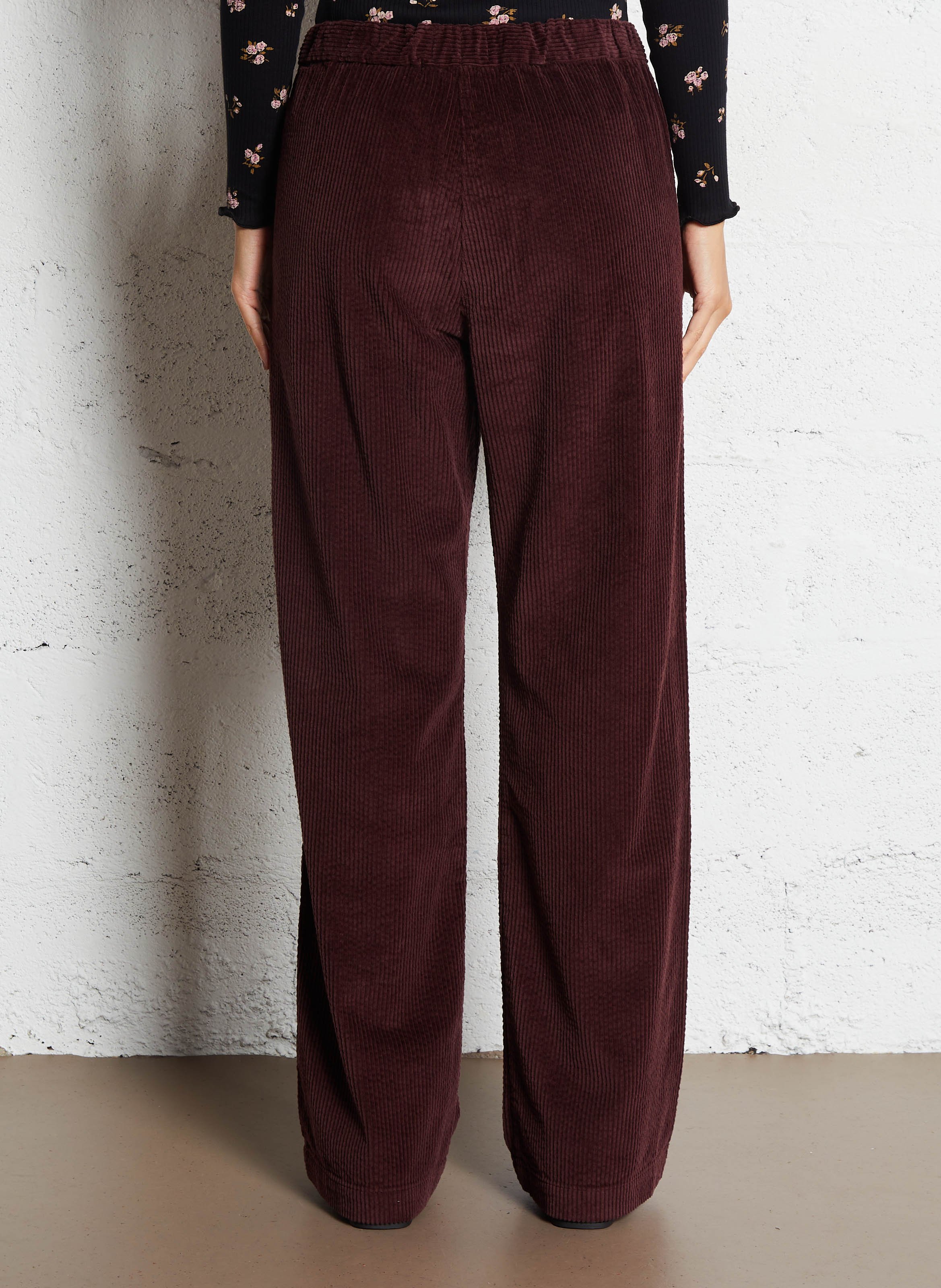 Straight corduroy trousers in solid color DES PETITS HAUTS Brown