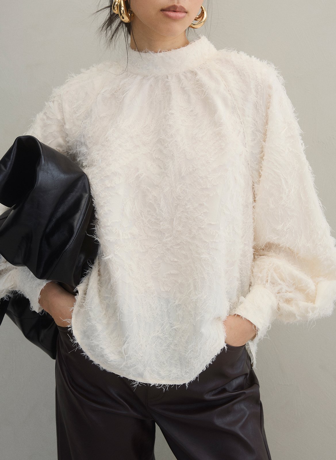 Gerade geschnittenes Top mit Stehkragen VILA Beige