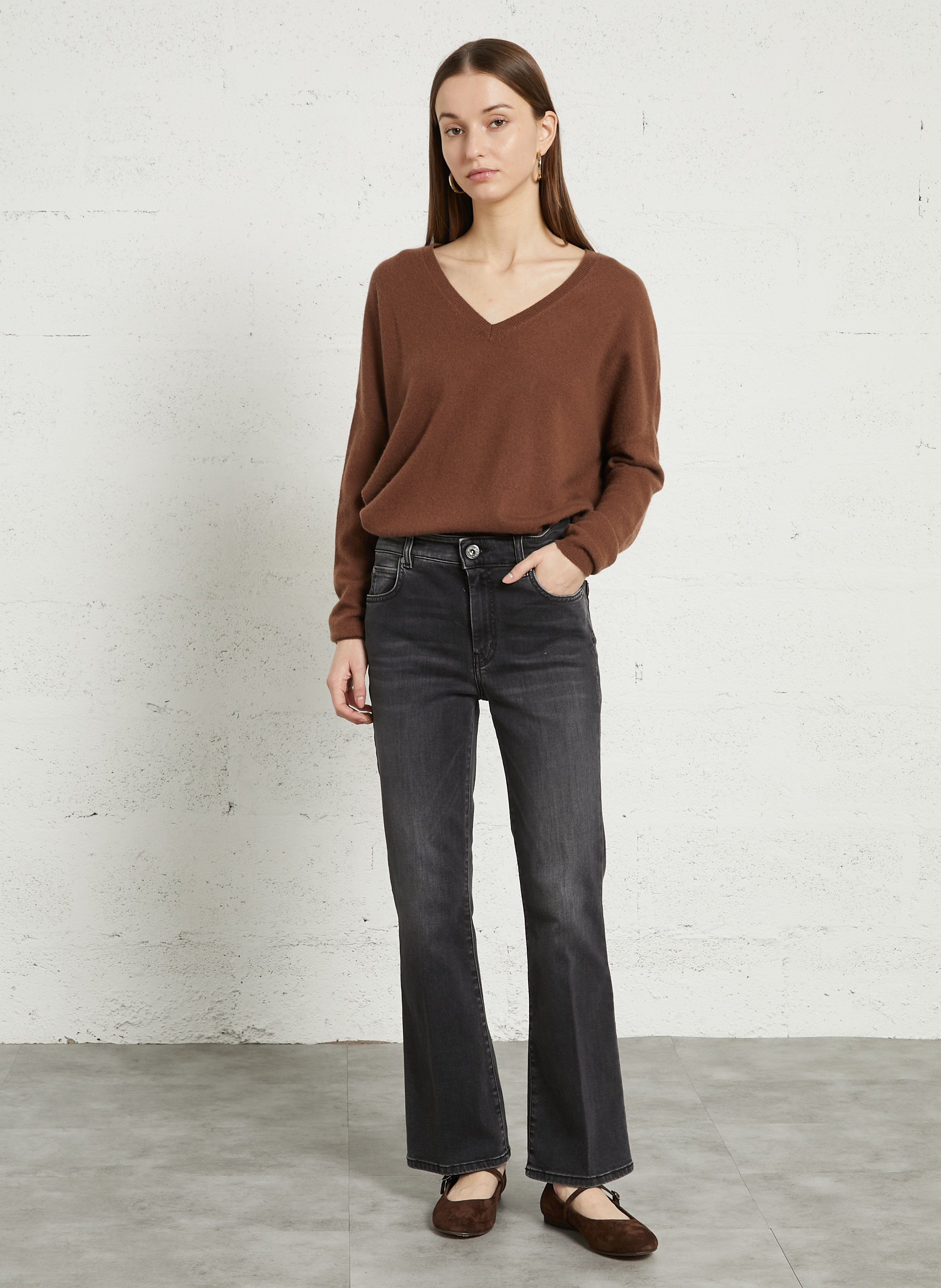 Flared cotton-blend jeans - Look 7