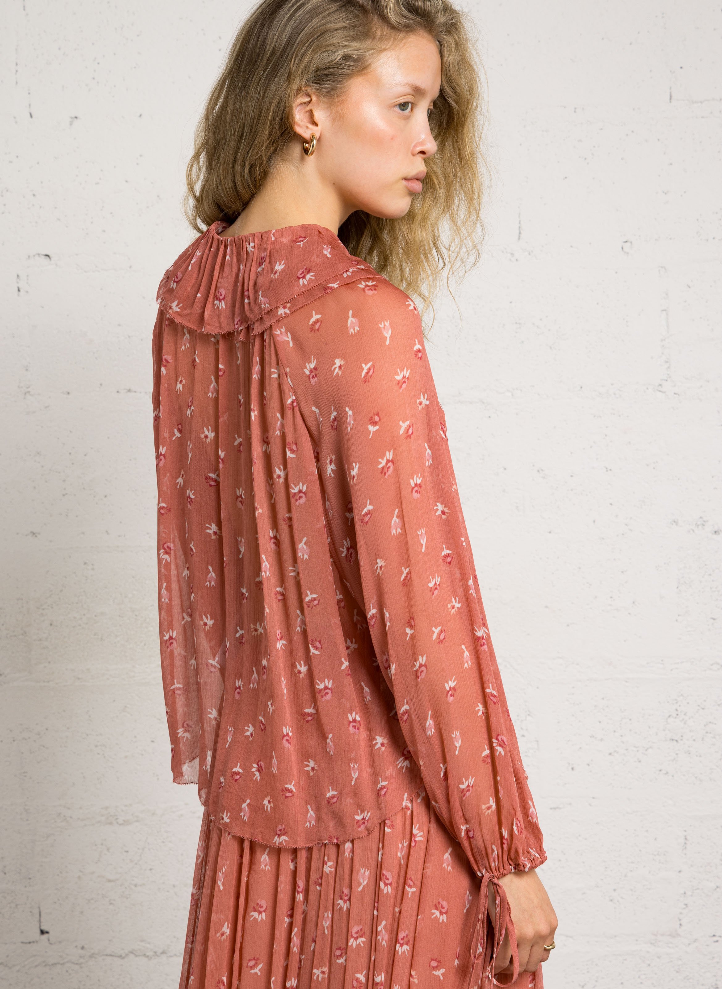 Chiffon blouse with printed ruffles DES PETITS HAUTS Pink