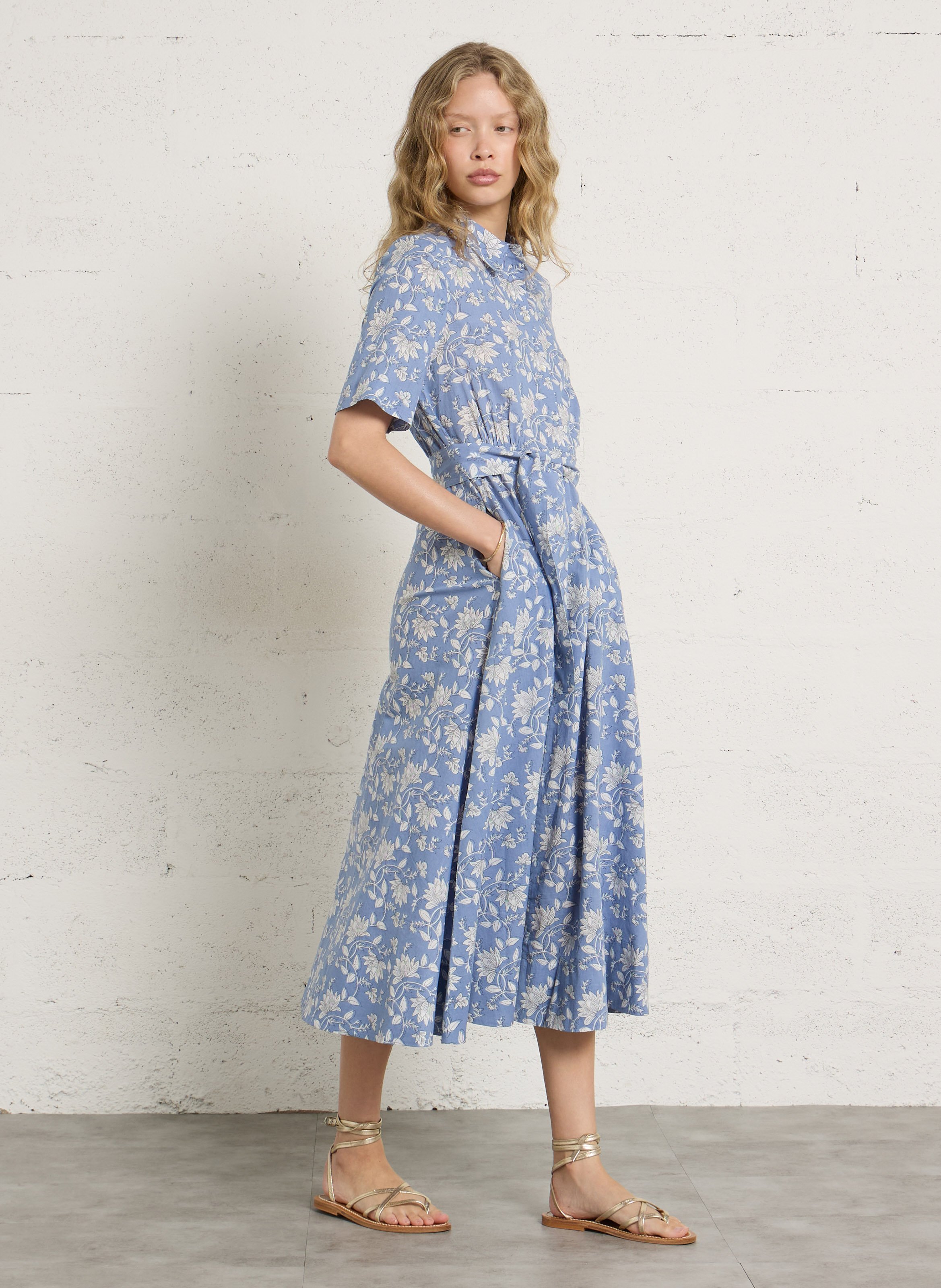 Katoenen lange jurk met klassieke kraag en bloemenprint BELLA JONES Blauw