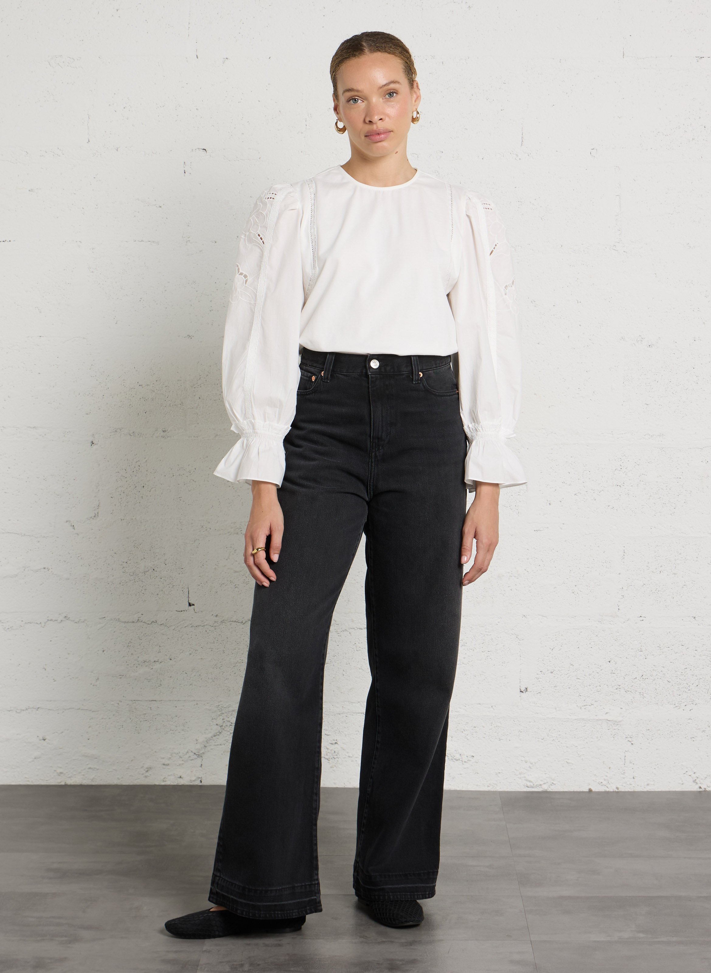 Straight top with embroidered sleeves DES PETITS HAUTS Beige