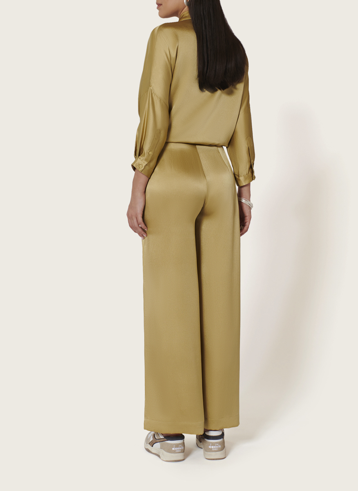 Wijde, zijden broek met hoge taille en ceintuur KARMA KOMA Beige