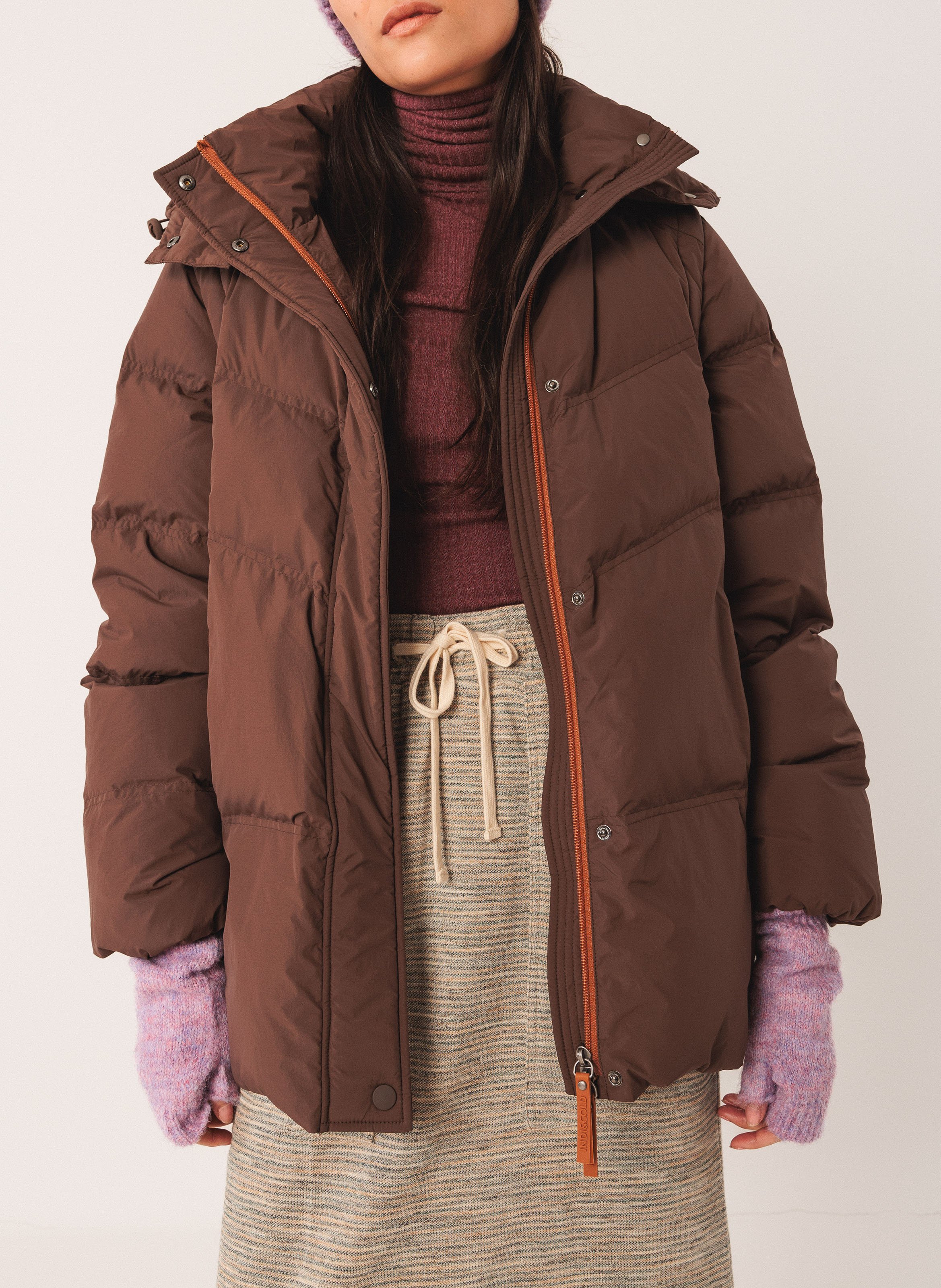 Daunenjacke mit Stehkragen INDI & COLD Braun