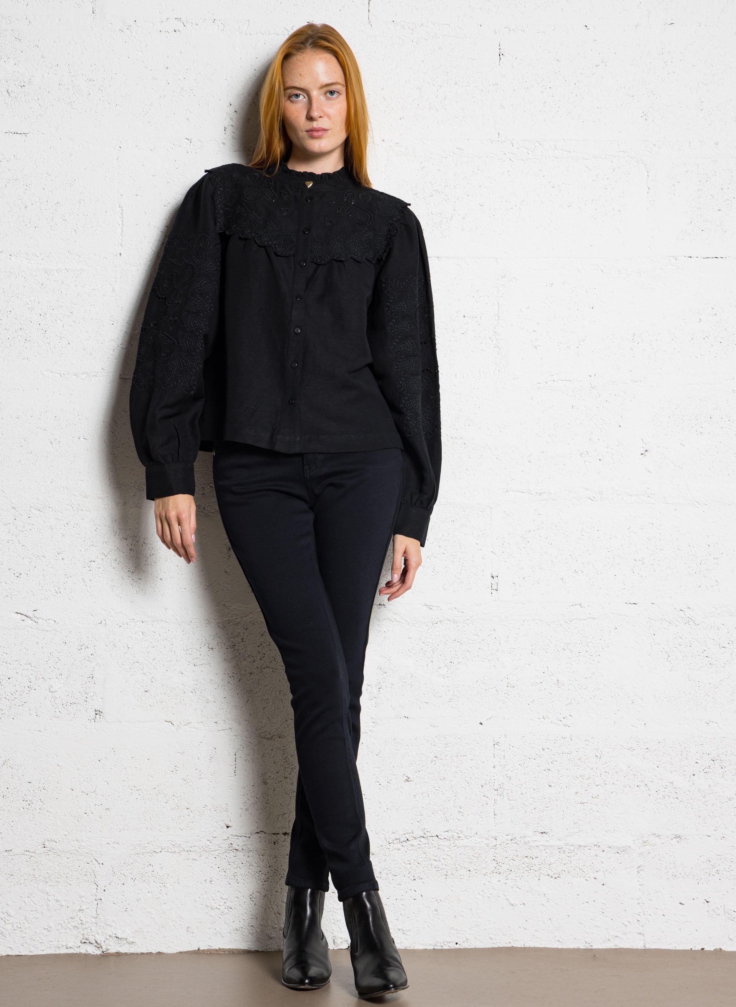 Chemise droite brodée en lin mélangé FABIENNE CHAPOT Noir