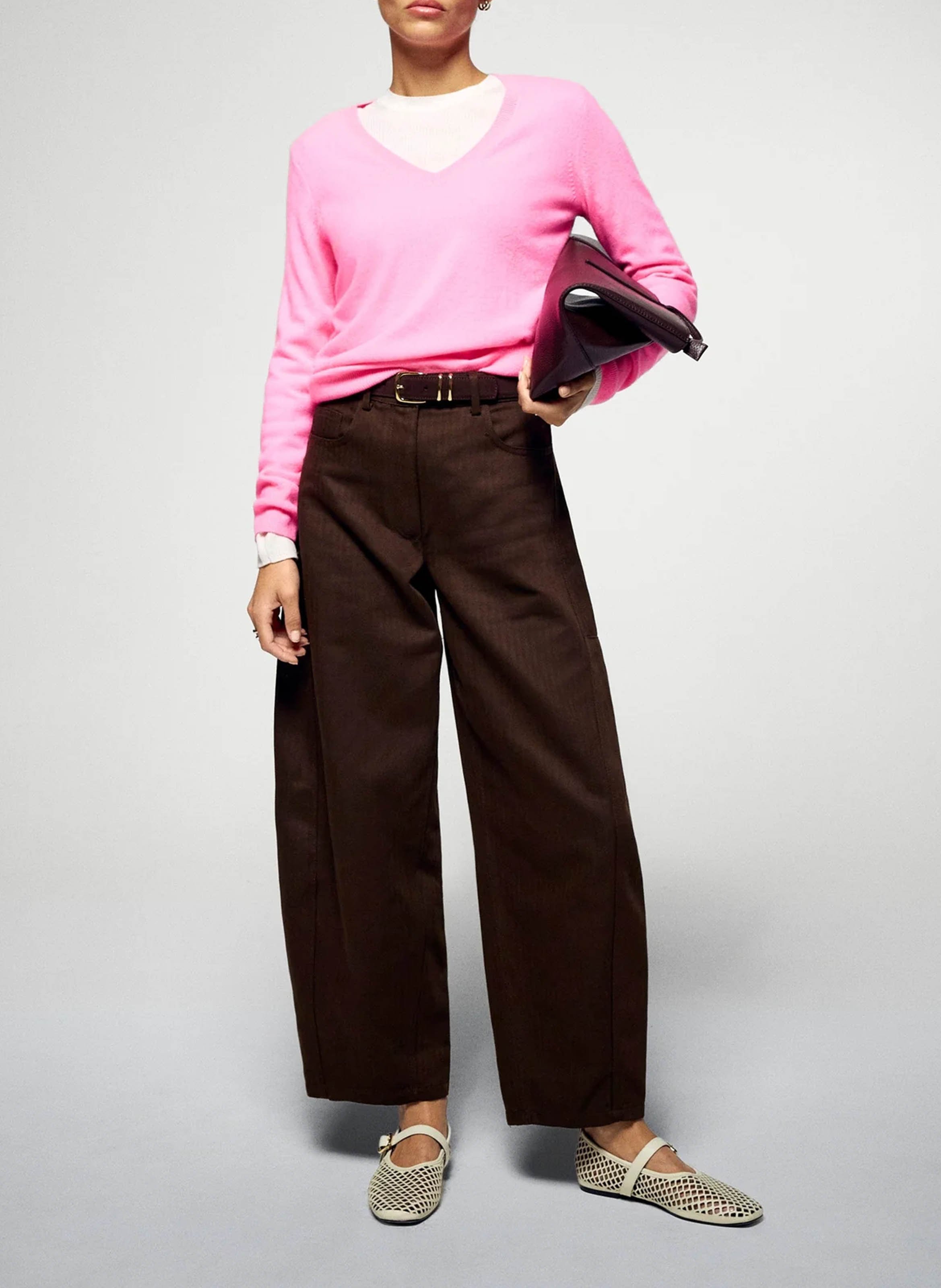 V-neck oversized cashmere sweater FROM FUTURE Pink