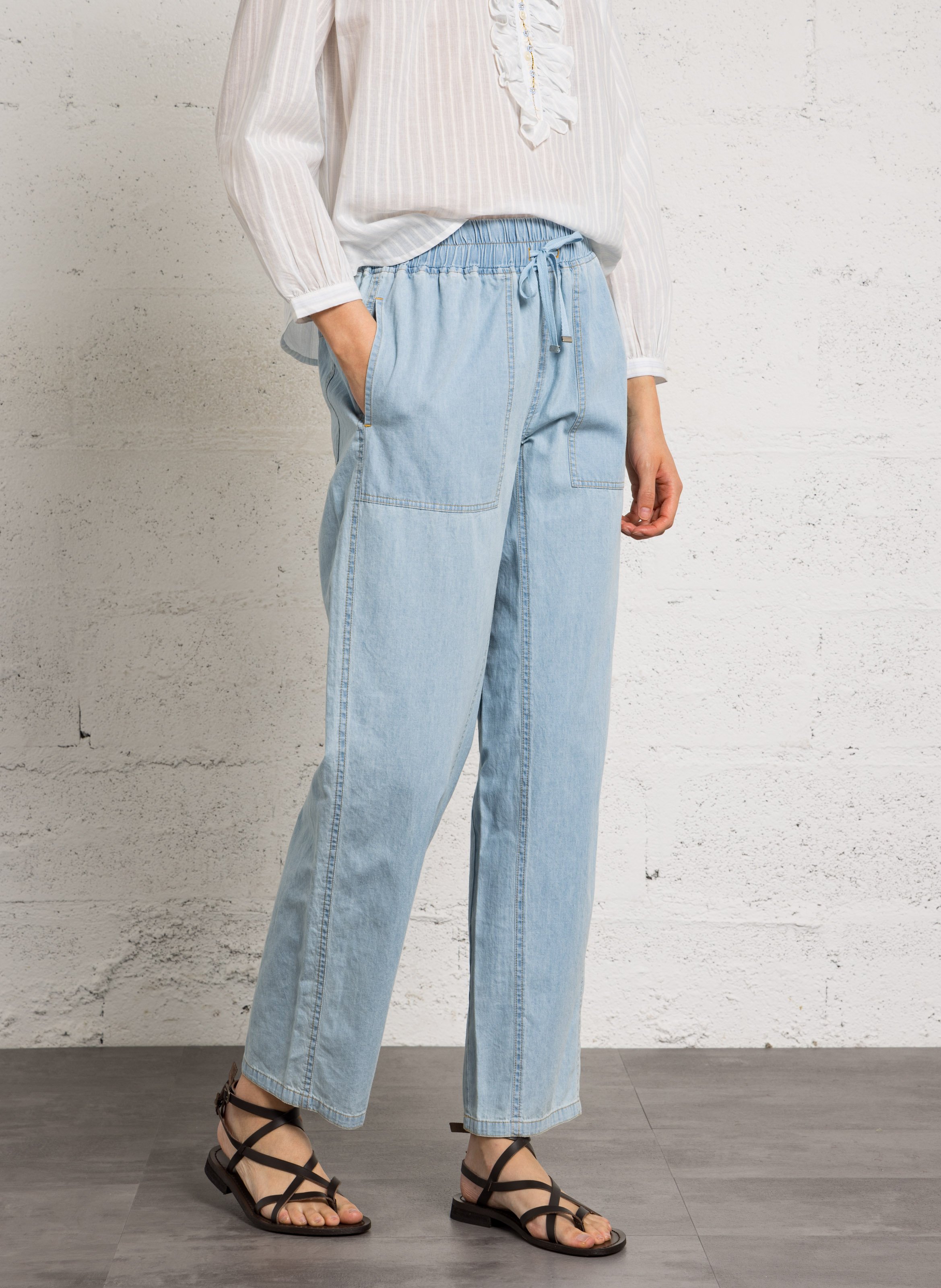 Leichte gerade Jeanshose BELLA JONES Blau