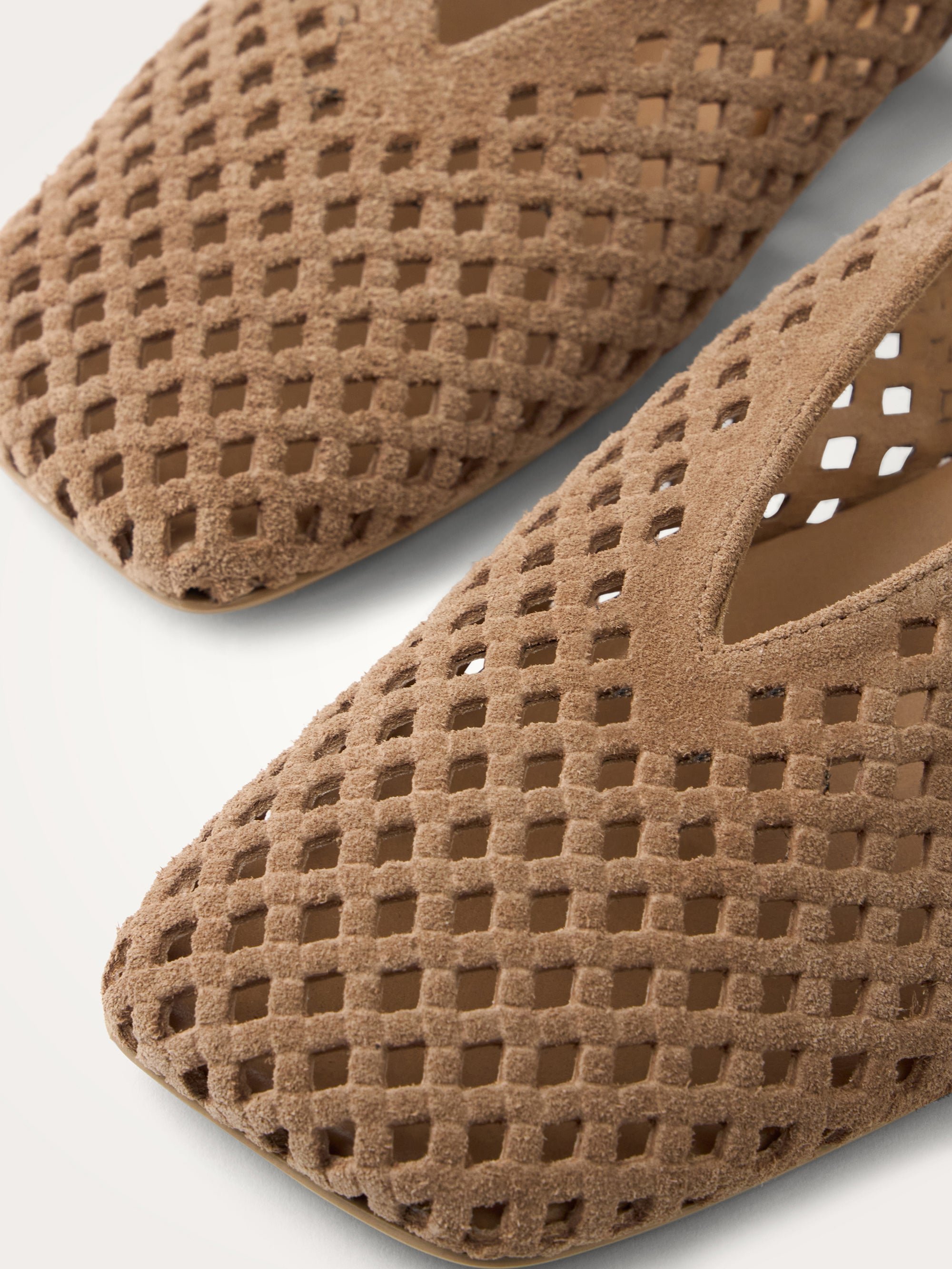 Square-toe slingback ballet flats VANESSA WU Beige