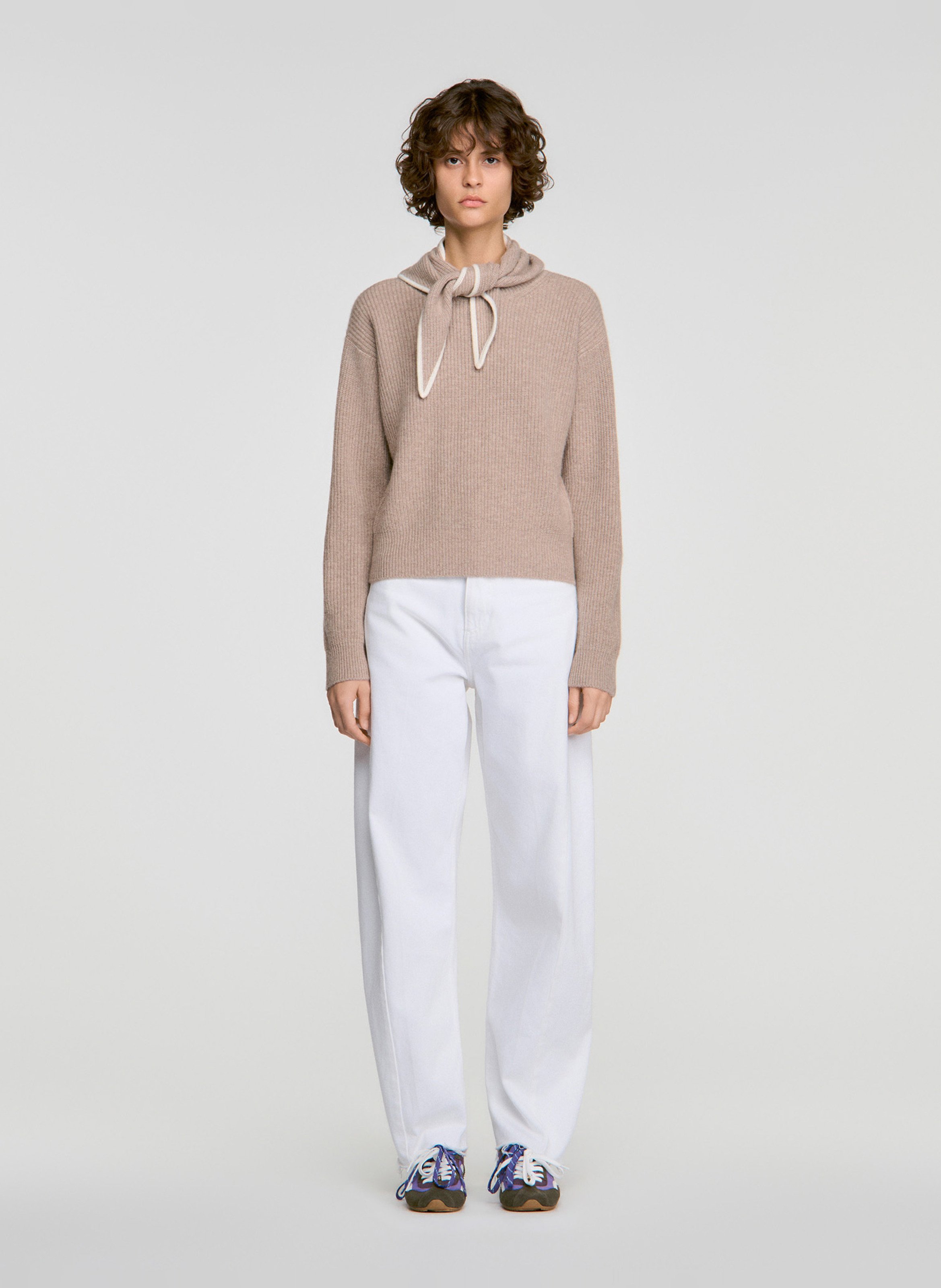 Pull droit à foulard en laine et cachemire SANDRO Beige
