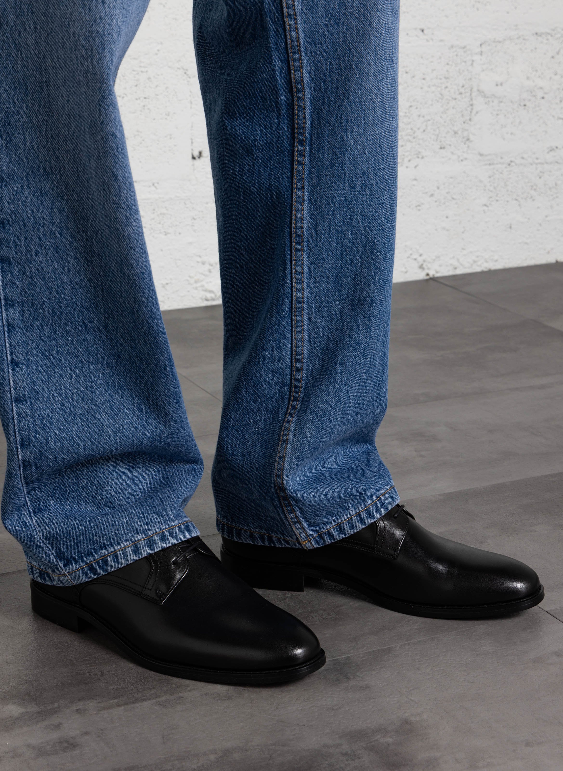 Derbies àlacets en cuir CLARKS Noir