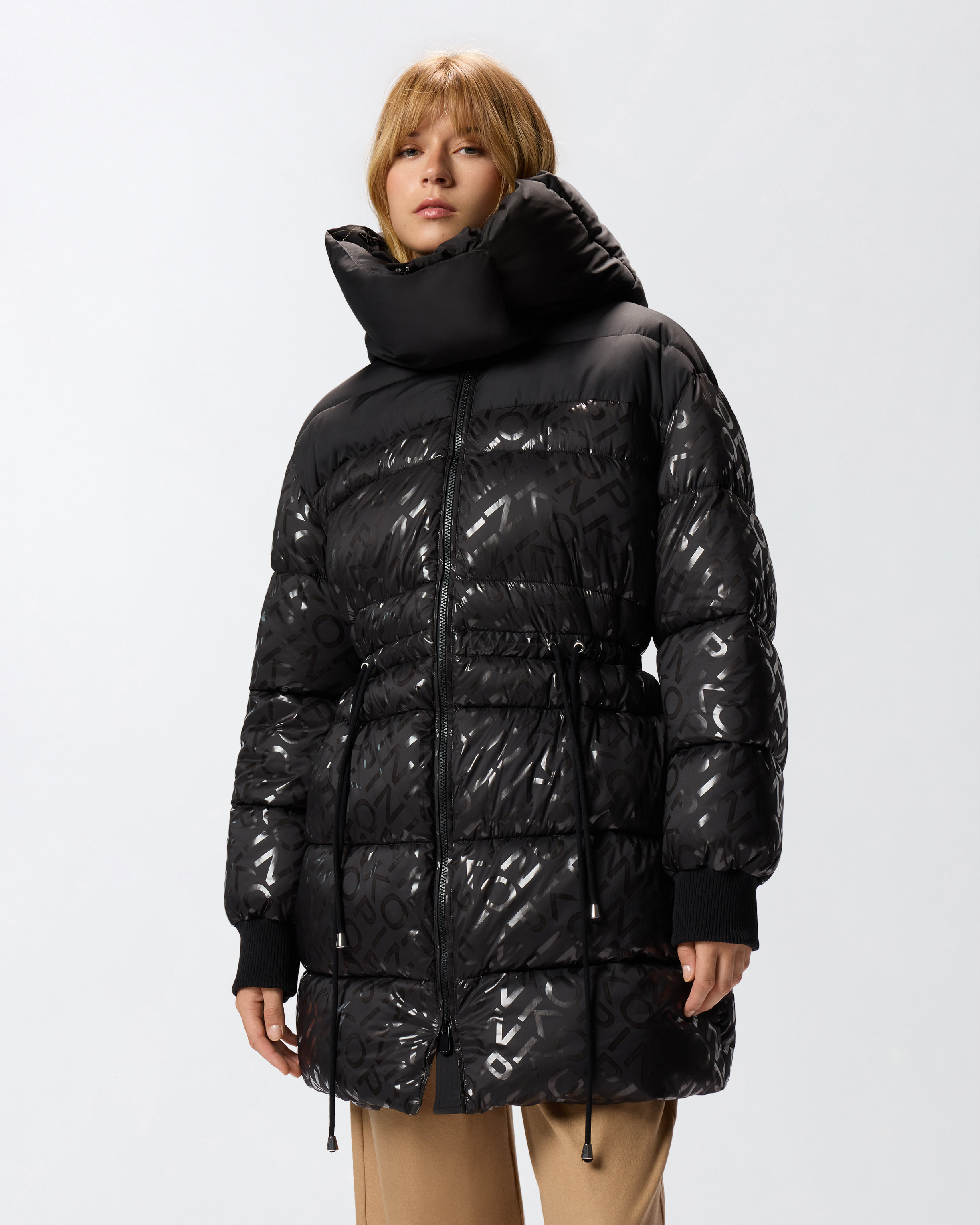 Puffer jacket in technical fabric with printed logo PINKO Black