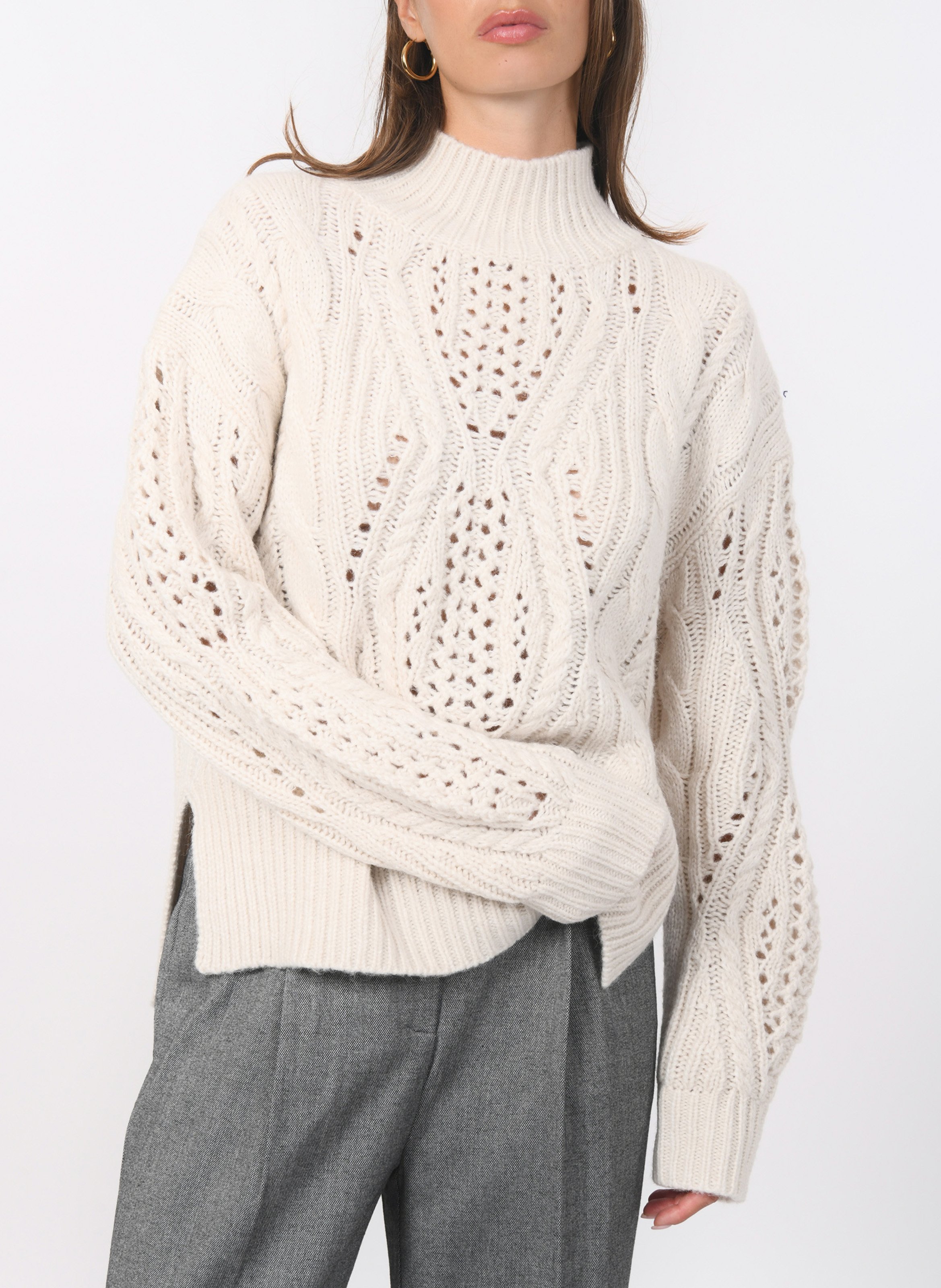 Oversize Strickpullover mit Stehkragen und Zopfmuster KOOKAI Weiss