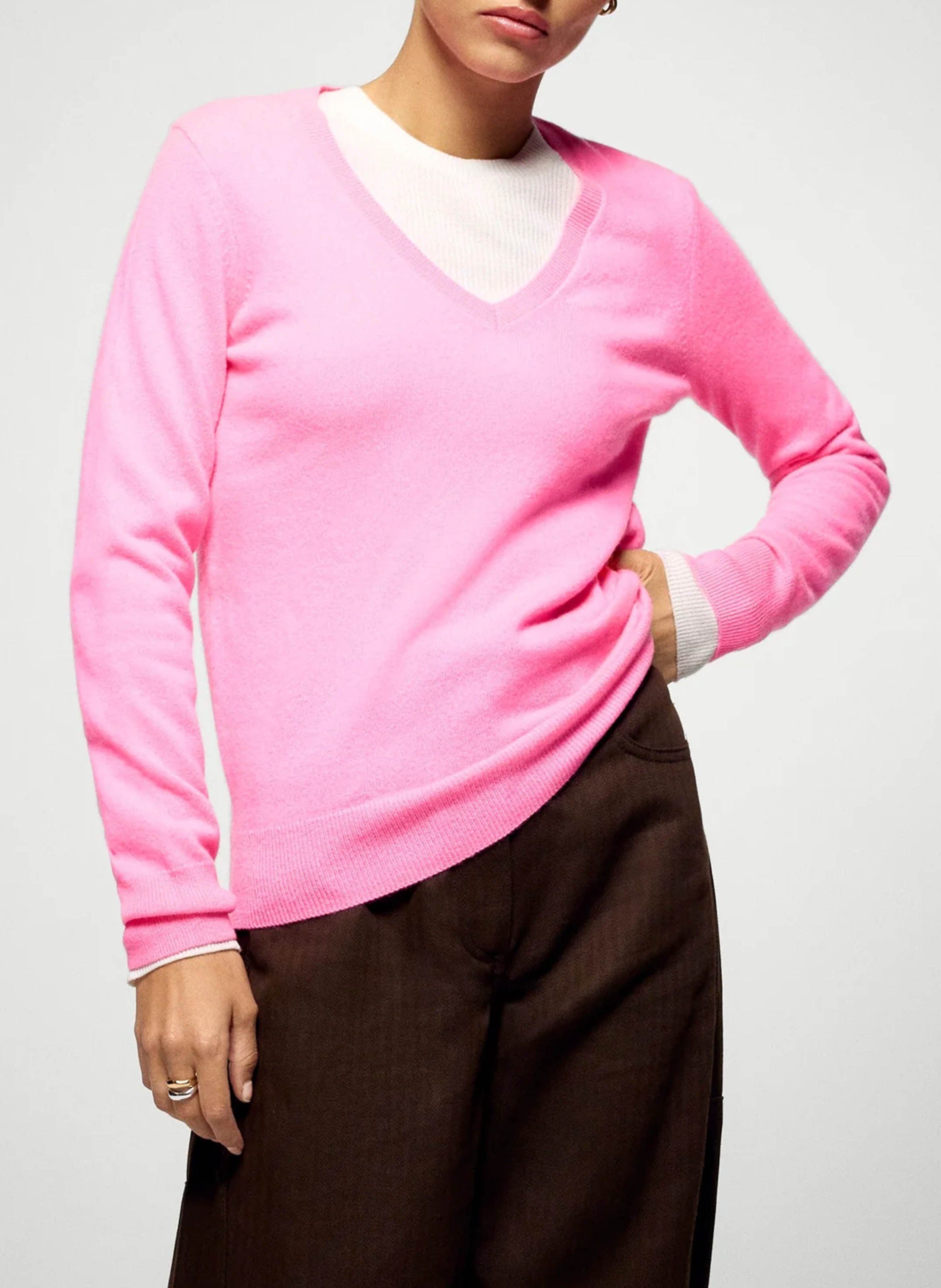 V-neck oversized cashmere sweater FROM FUTURE Pink