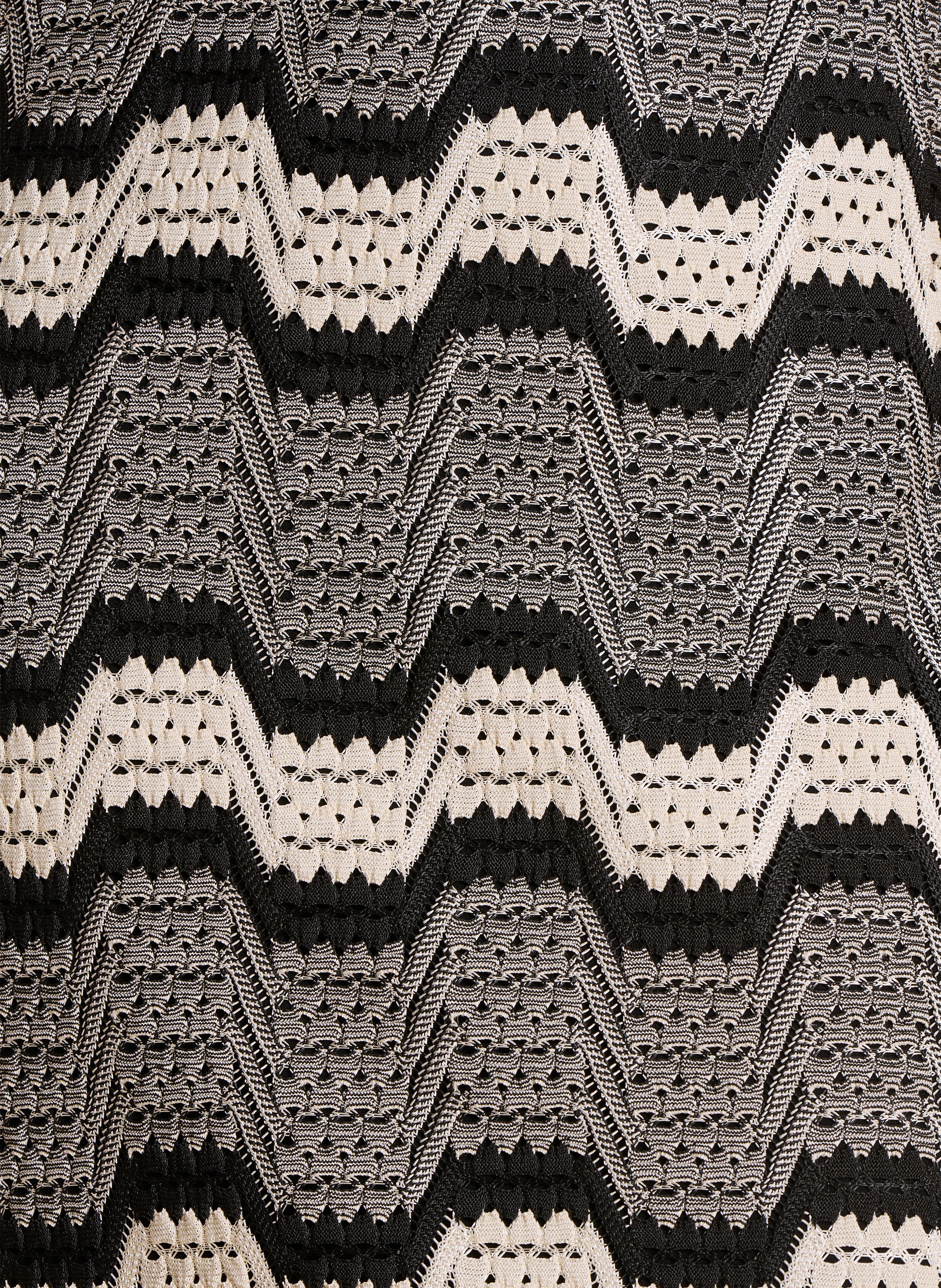 Robe longue col rond en crochet LA FEE MARABOUTEE Noir