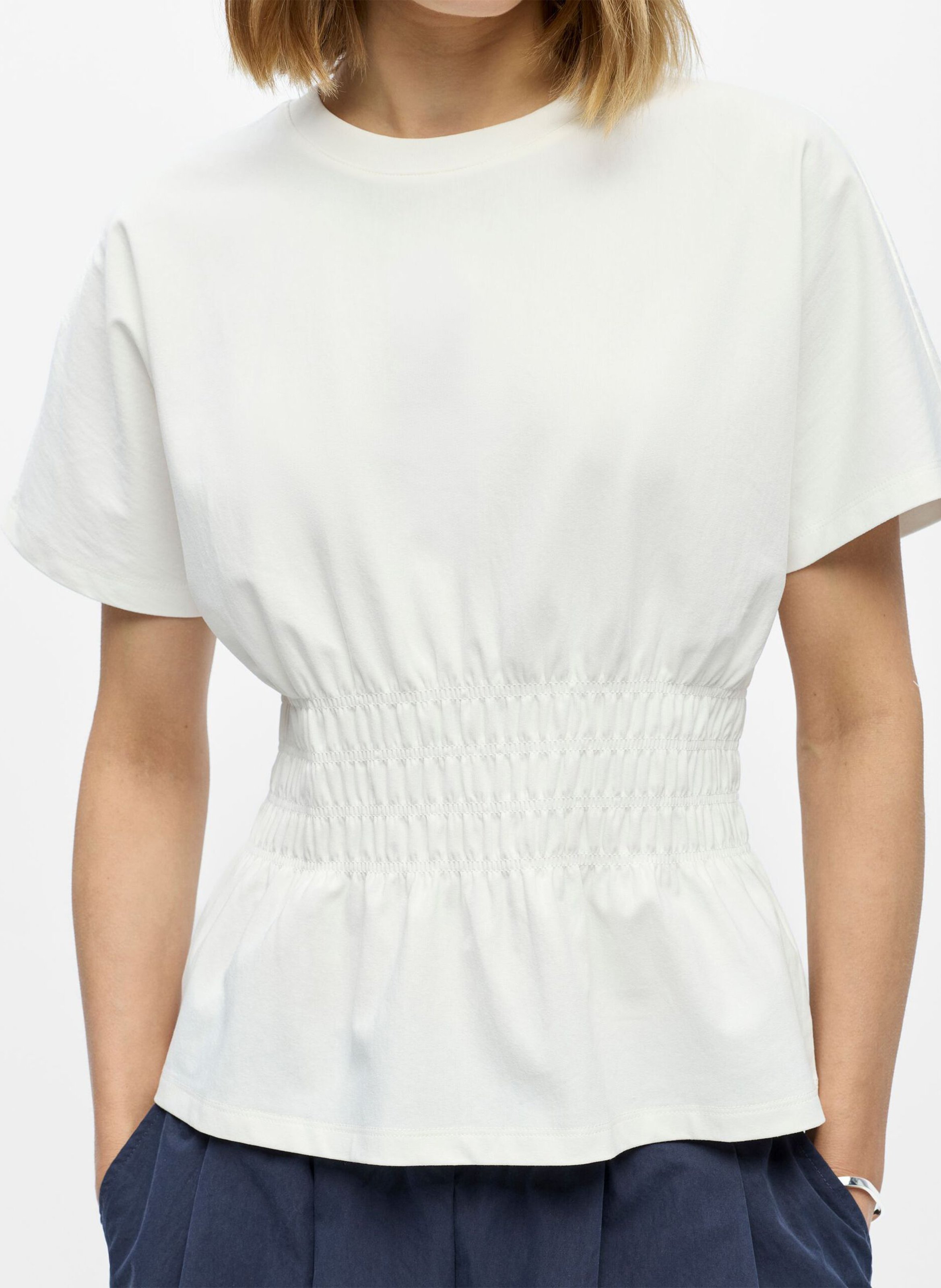 Figurbetontes Rundhals-Top aus Baumwoll-Mix OBJECT Weiss