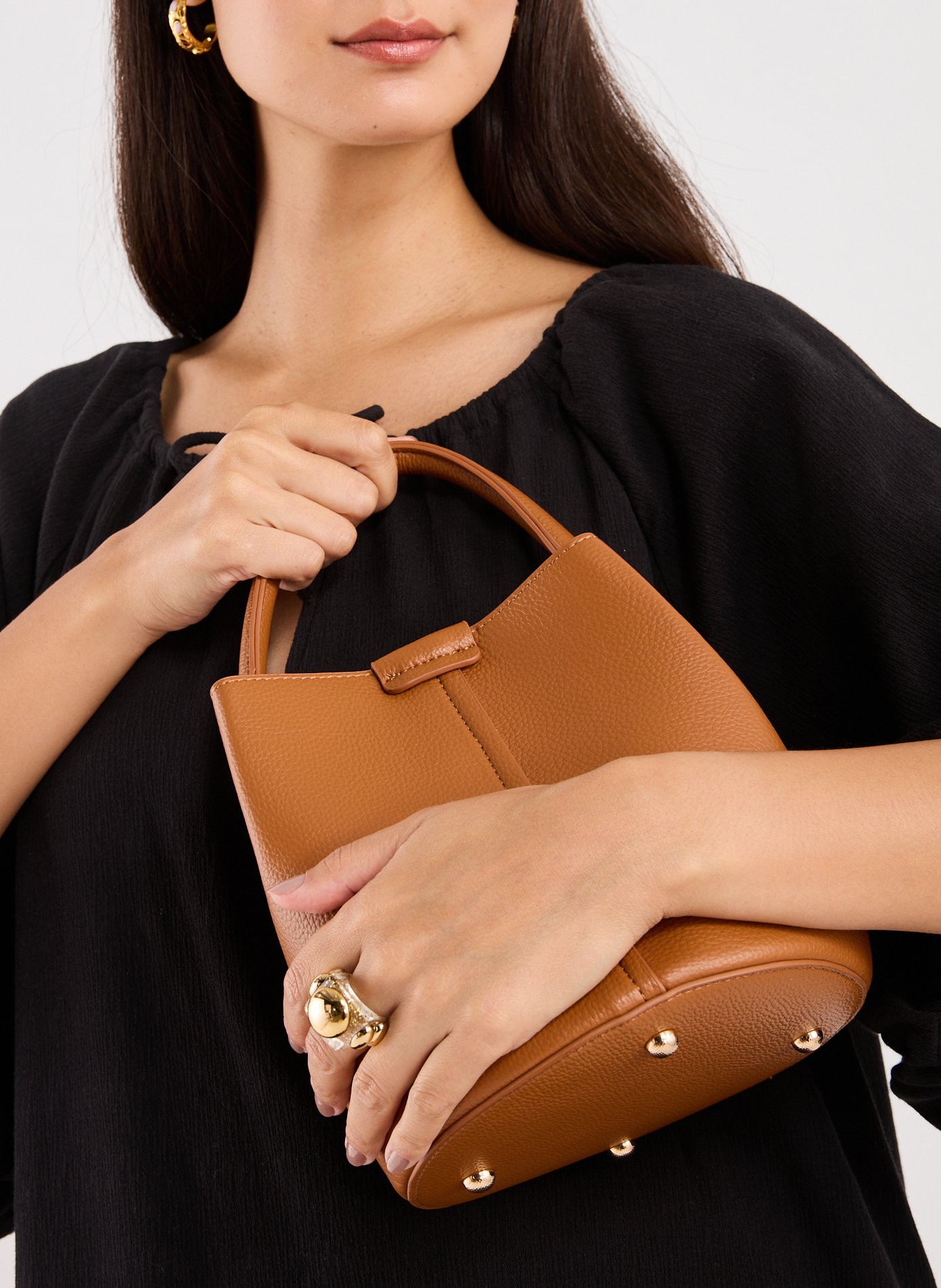 Crackled bucket bag AU PRINTEMPS PARIS Brown