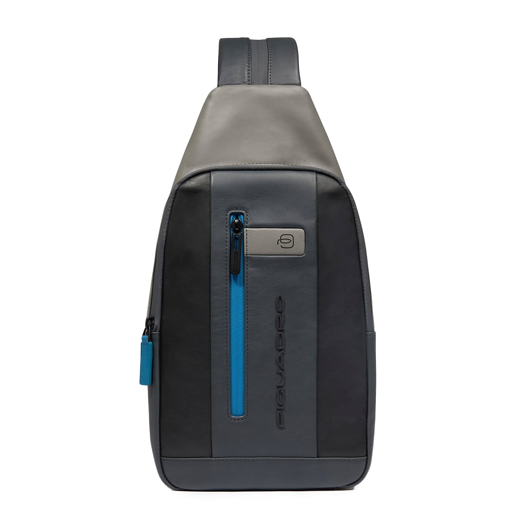 Adaptable chest bag that can be converted into a backpack with RFID protection, pockets for Airpods®, and connector. PIQUADRO
