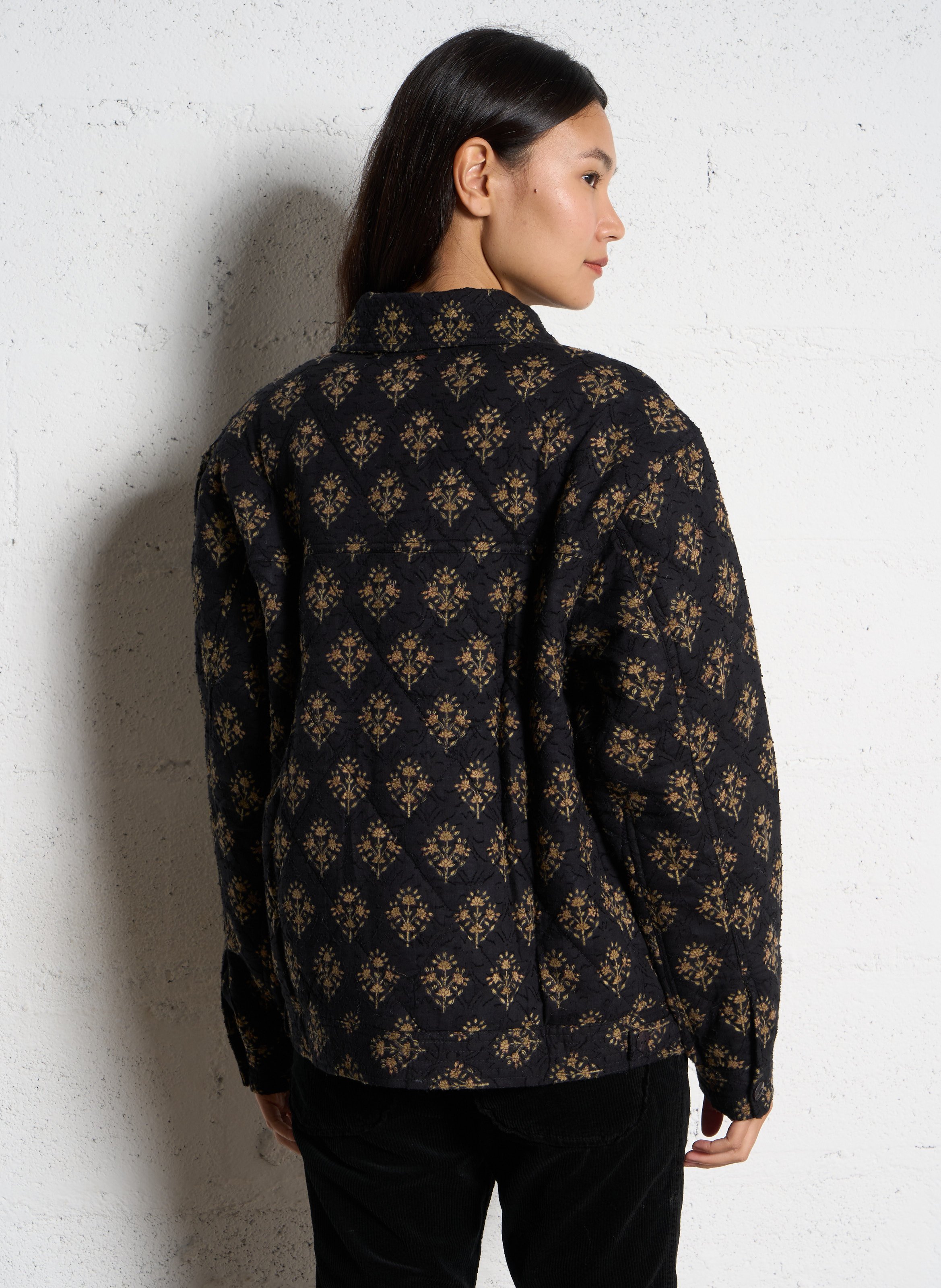 Weit geschnittene Blumenmuster-Jacke ANTIK BATIK Schwarz