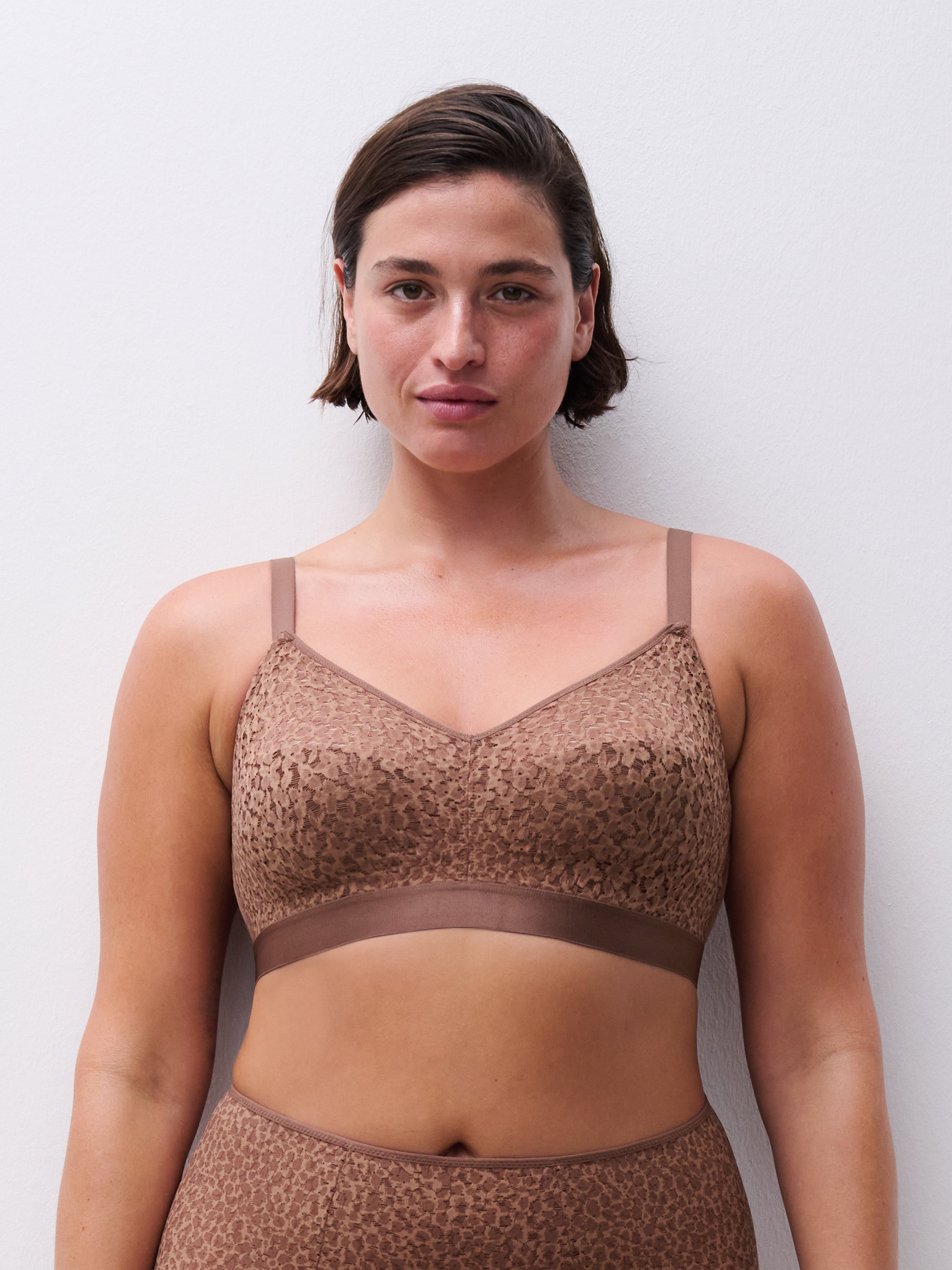 Non-wired support bra with cups CHANTELLE