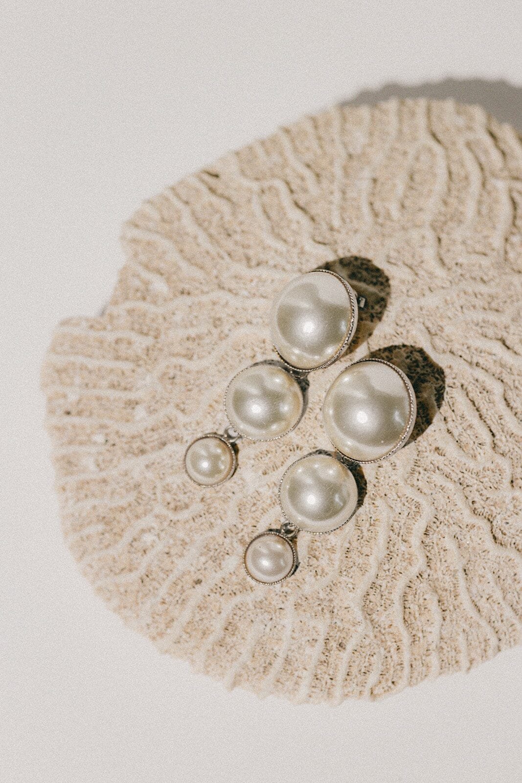 Dangling silver-plated pearl stud earrings MONSIEUR SIMONE Silver