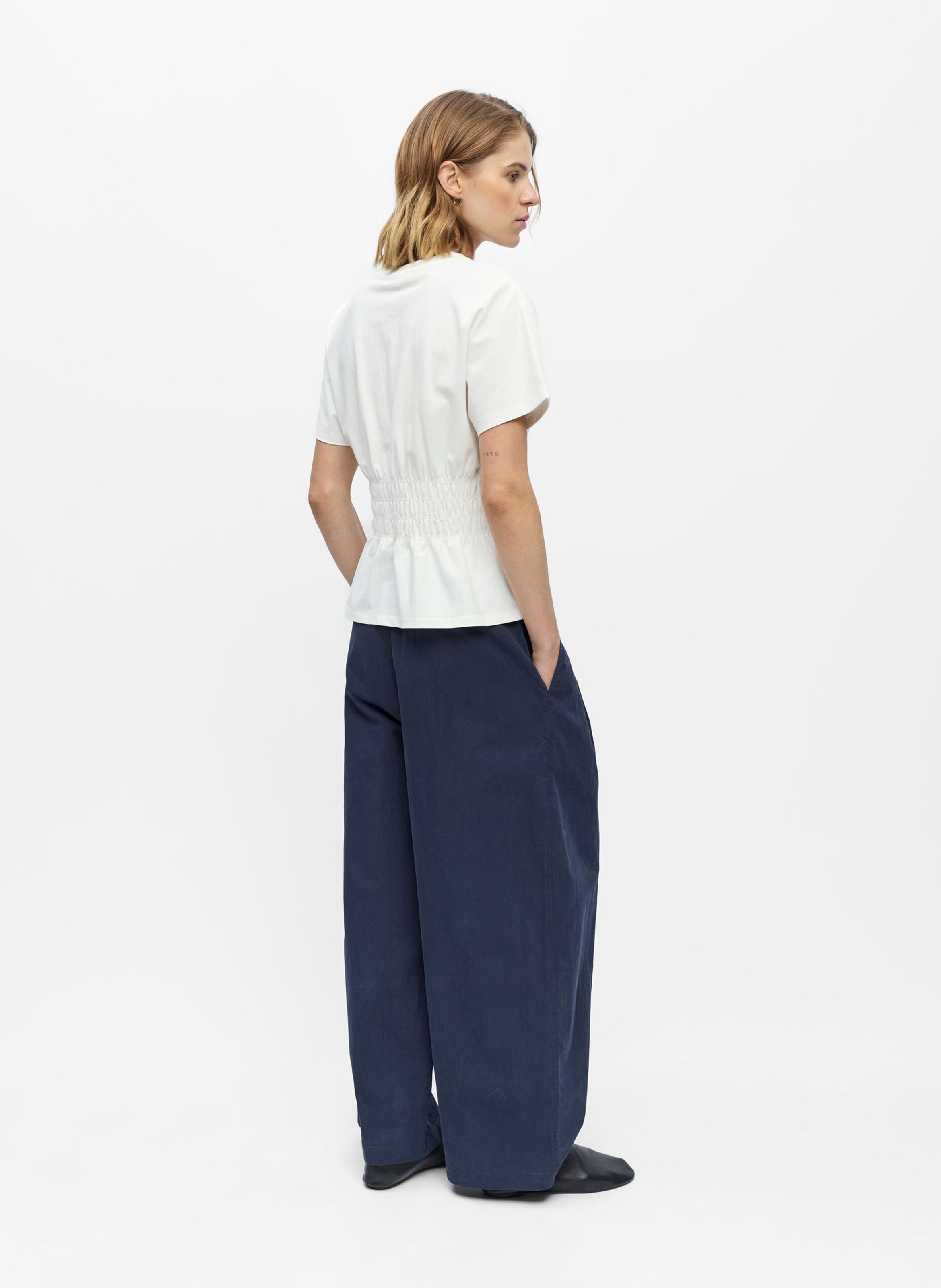 Figurbetontes Rundhals-Top aus Baumwoll-Mix OBJECT Weiss