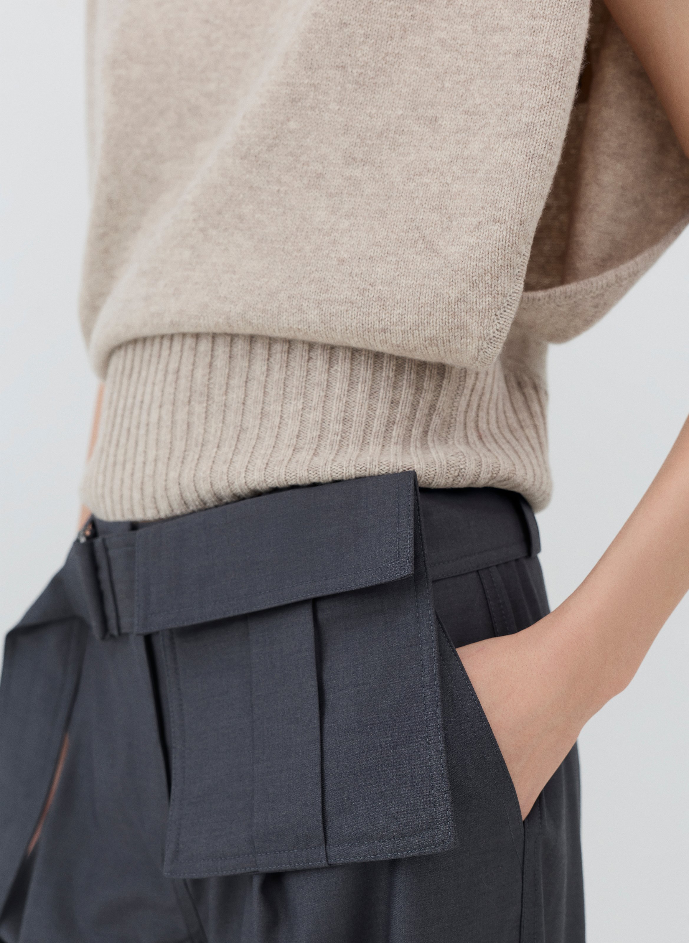Straight wool polo neck jumper ROUGE EDIT Beige