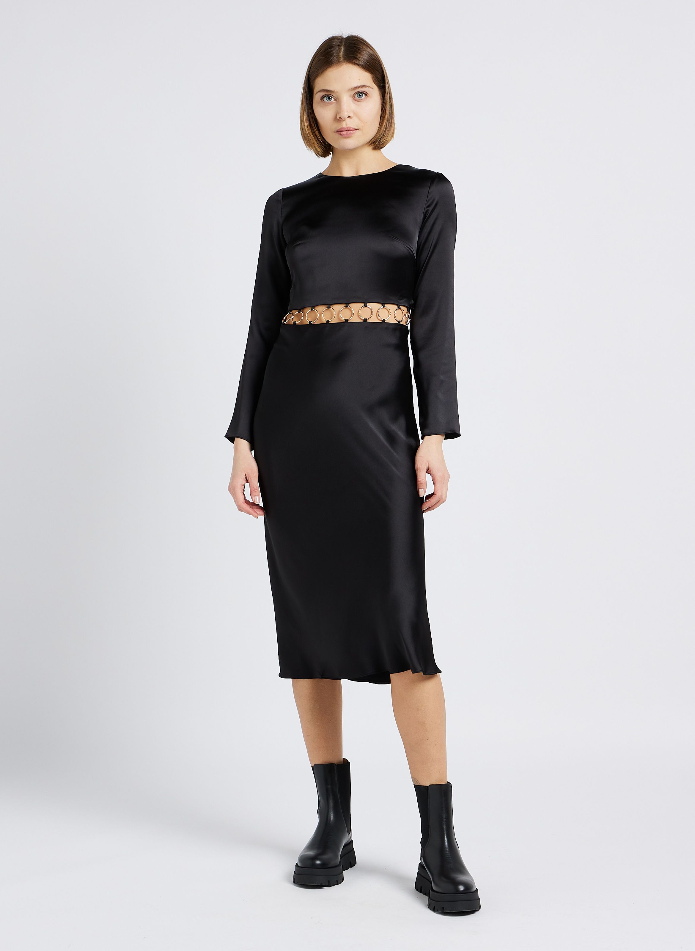 Robe midi col rond avec anneaux Noir