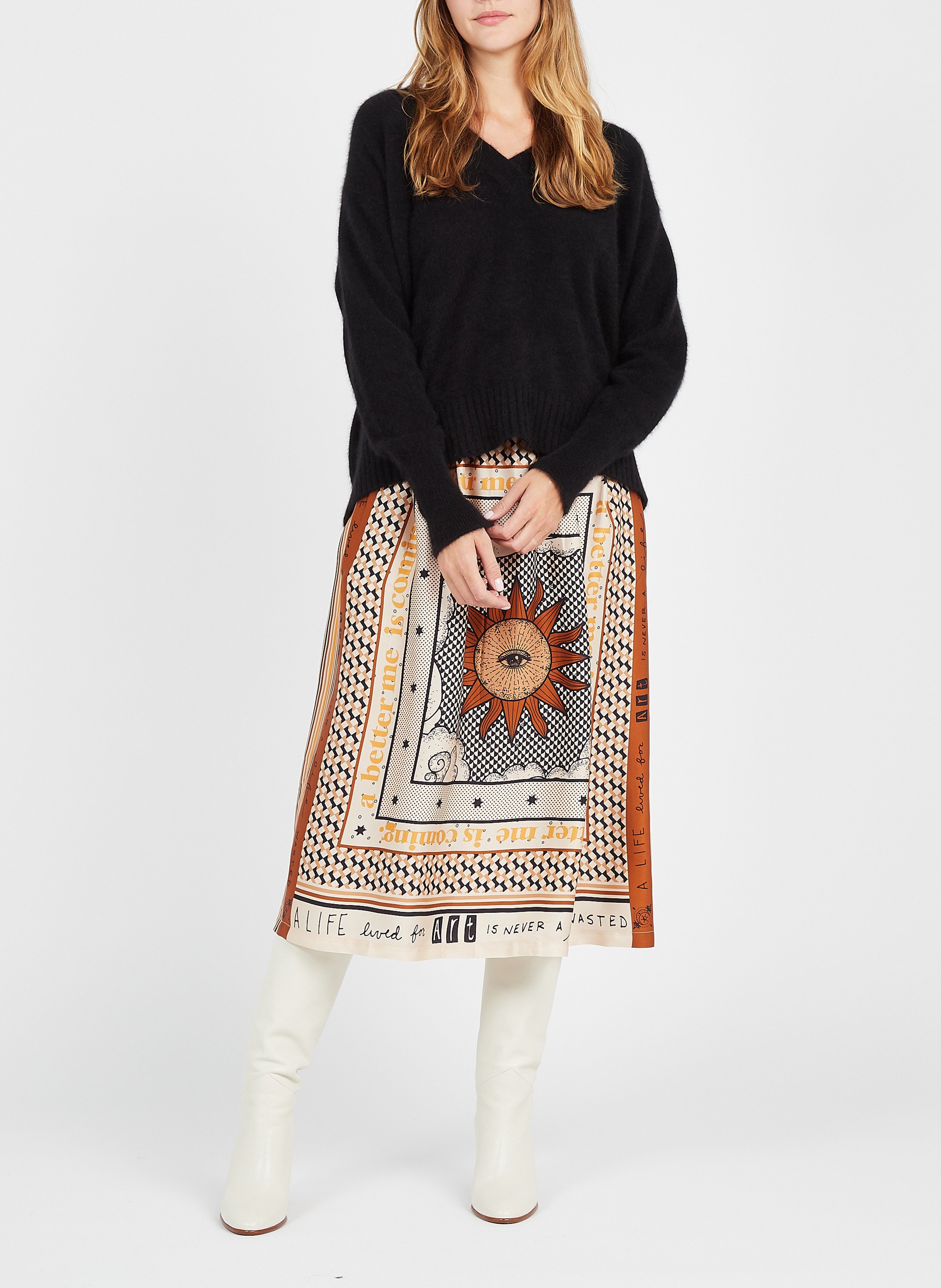 Pull col V en fourrure de raton laveur mélangée  MAJESTIC FILATURES Noir