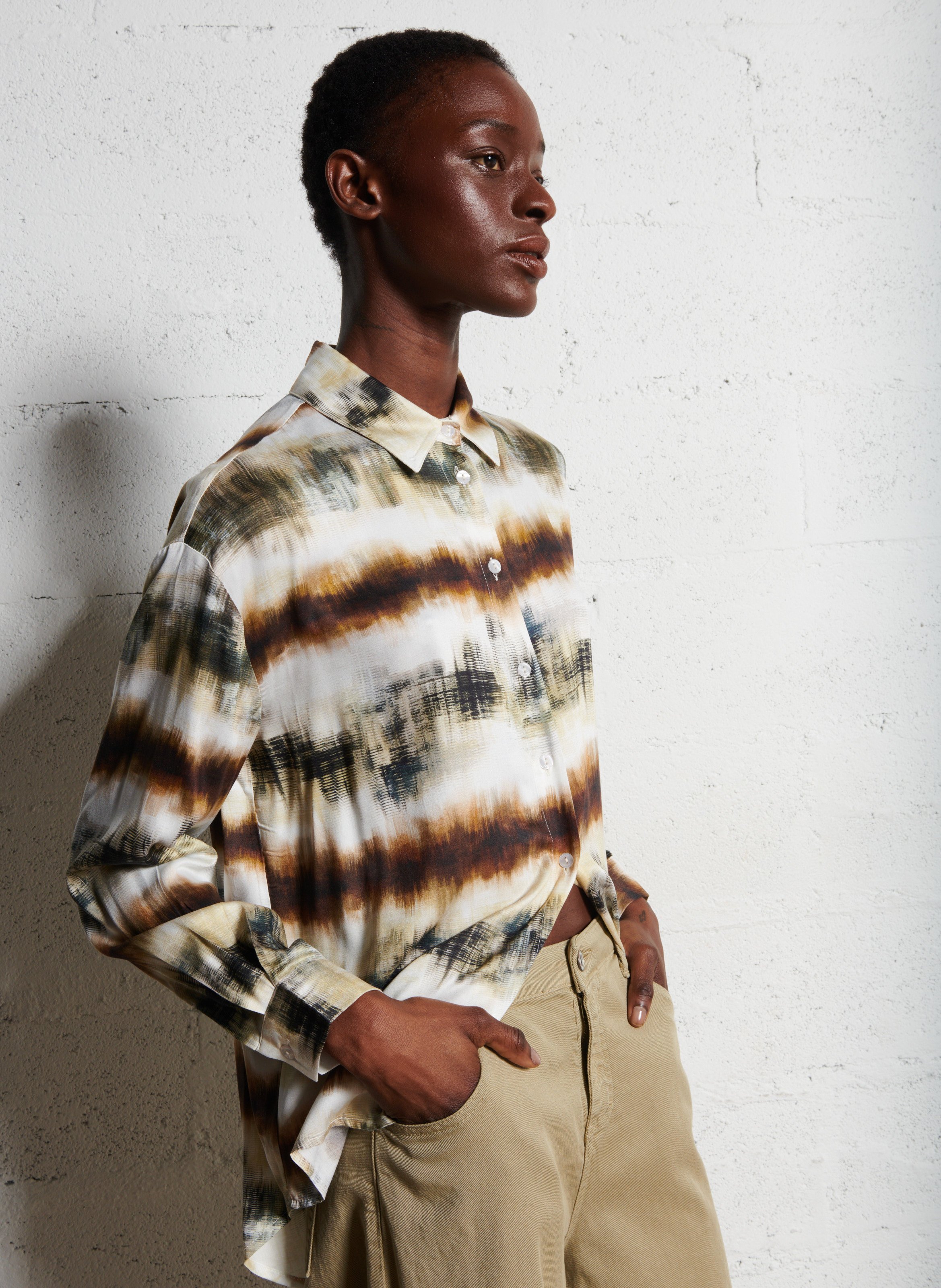 Klassisches Hemd PLEASE Beige