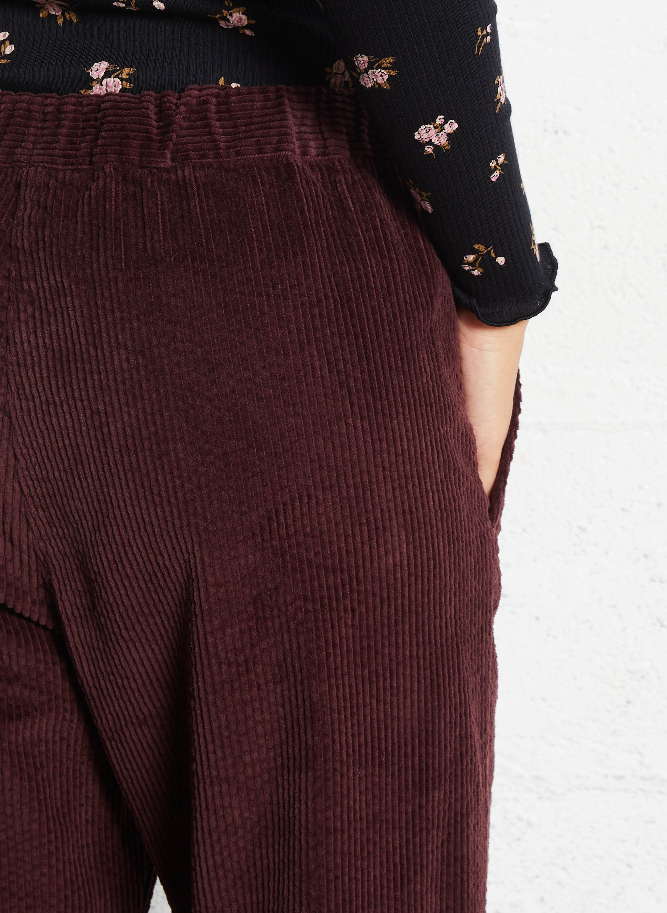 Straight corduroy trousers in solid color DES PETITS HAUTS Brown