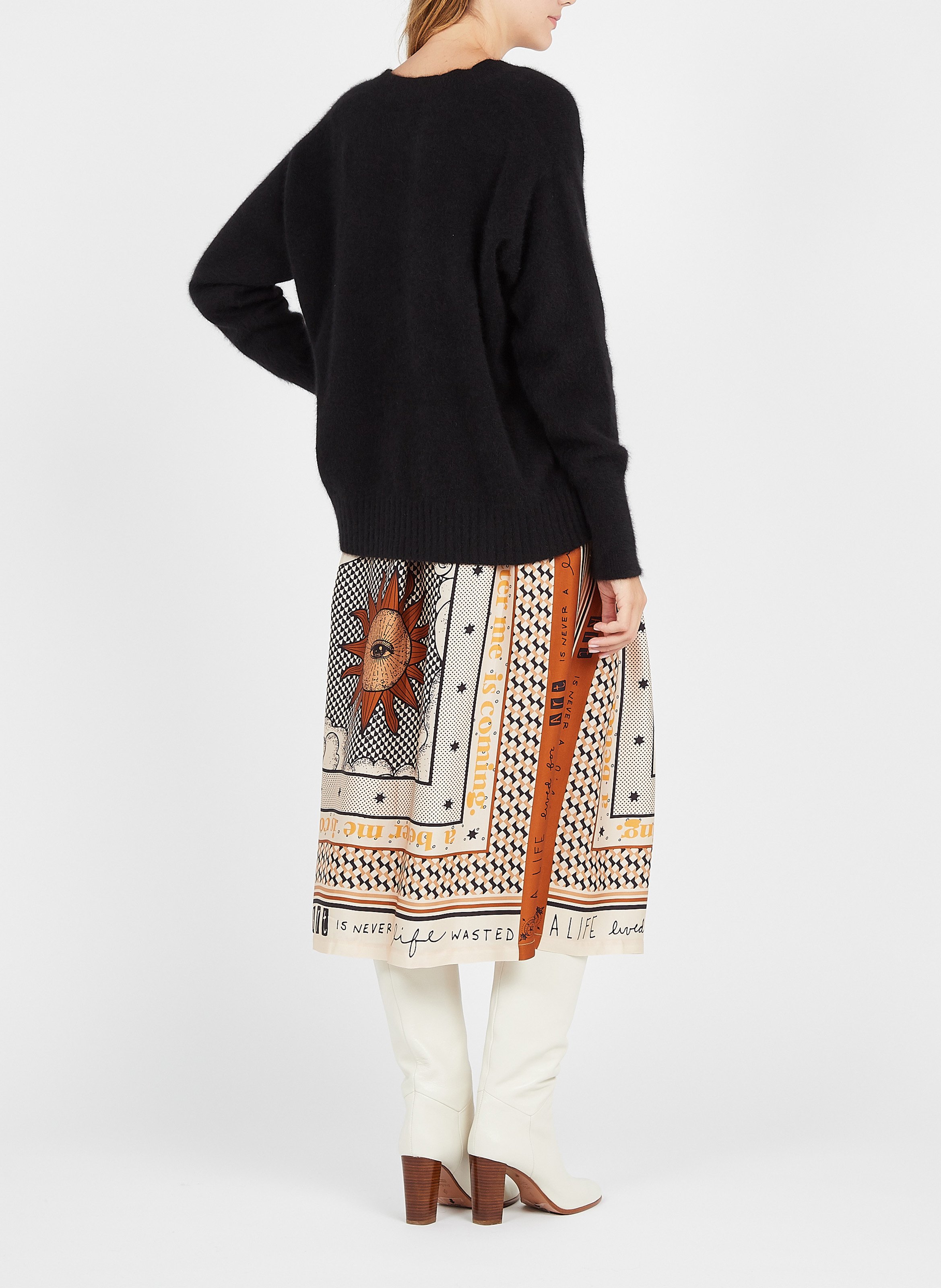 Pull col V en fourrure de raton laveur mélangée  MAJESTIC FILATURES Noir