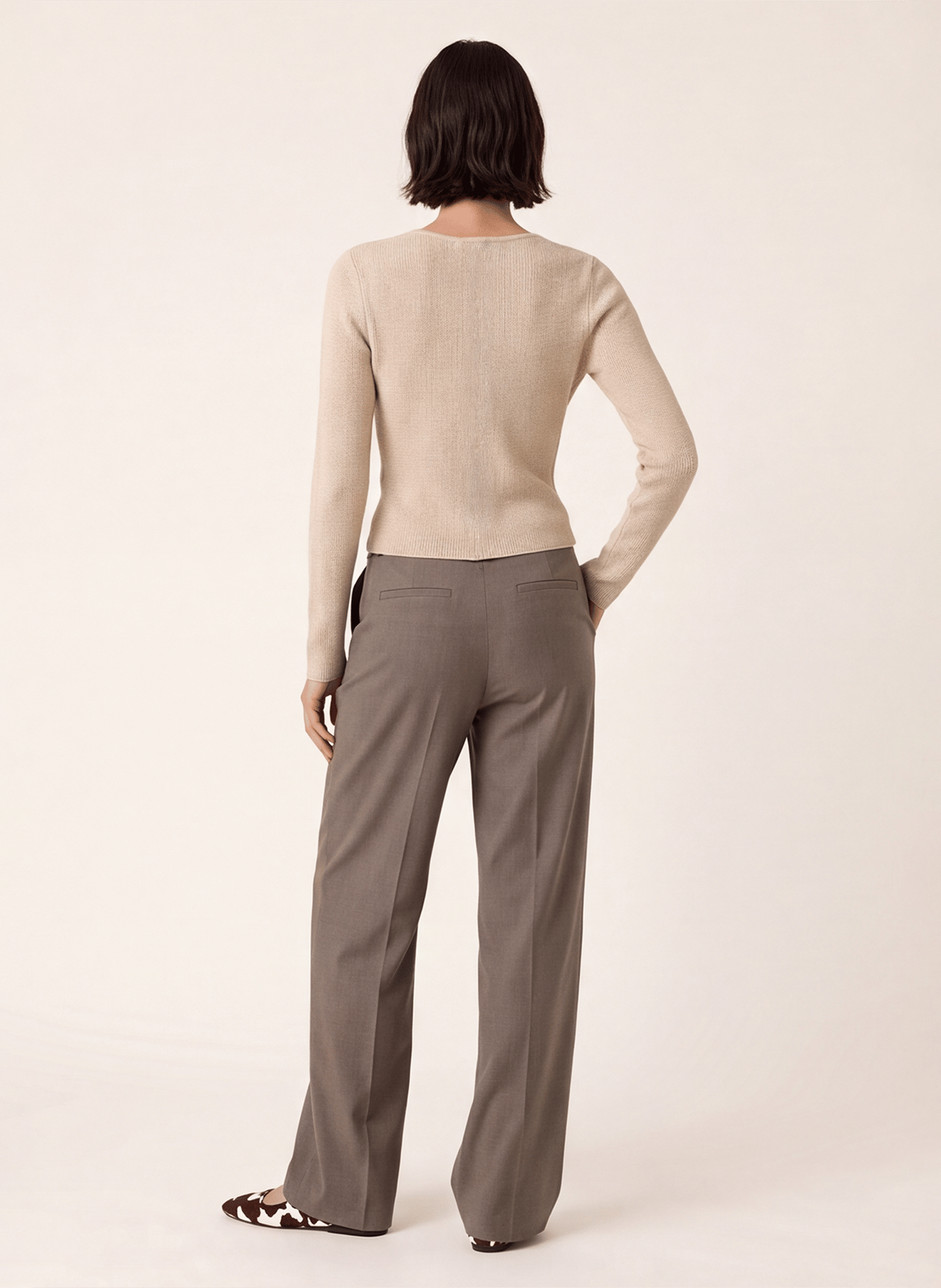 Recht vest met V-hals en ritssluiting KOOKAI Beige