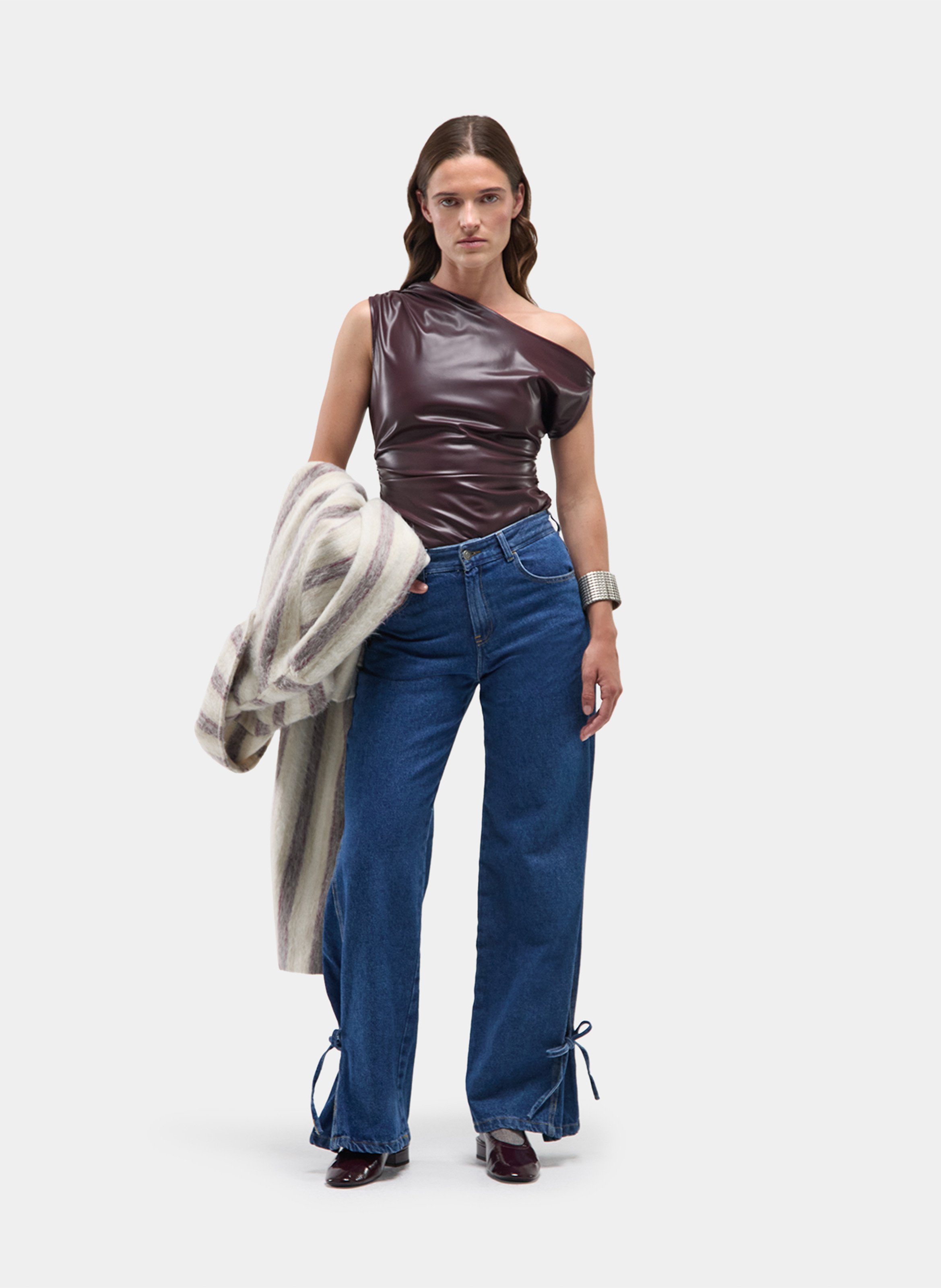 Top asymétrique LAAGAM Rouge