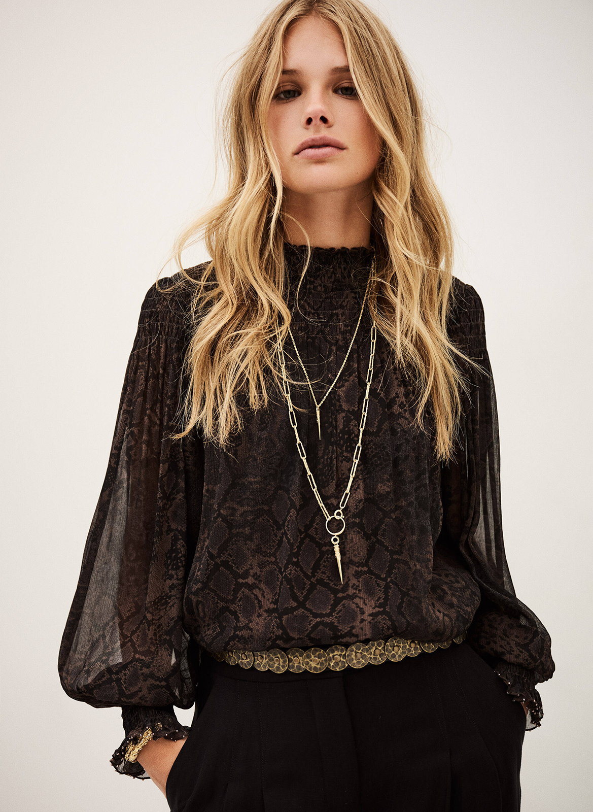 Top met opstaande kraag en print BA&SH Bruin