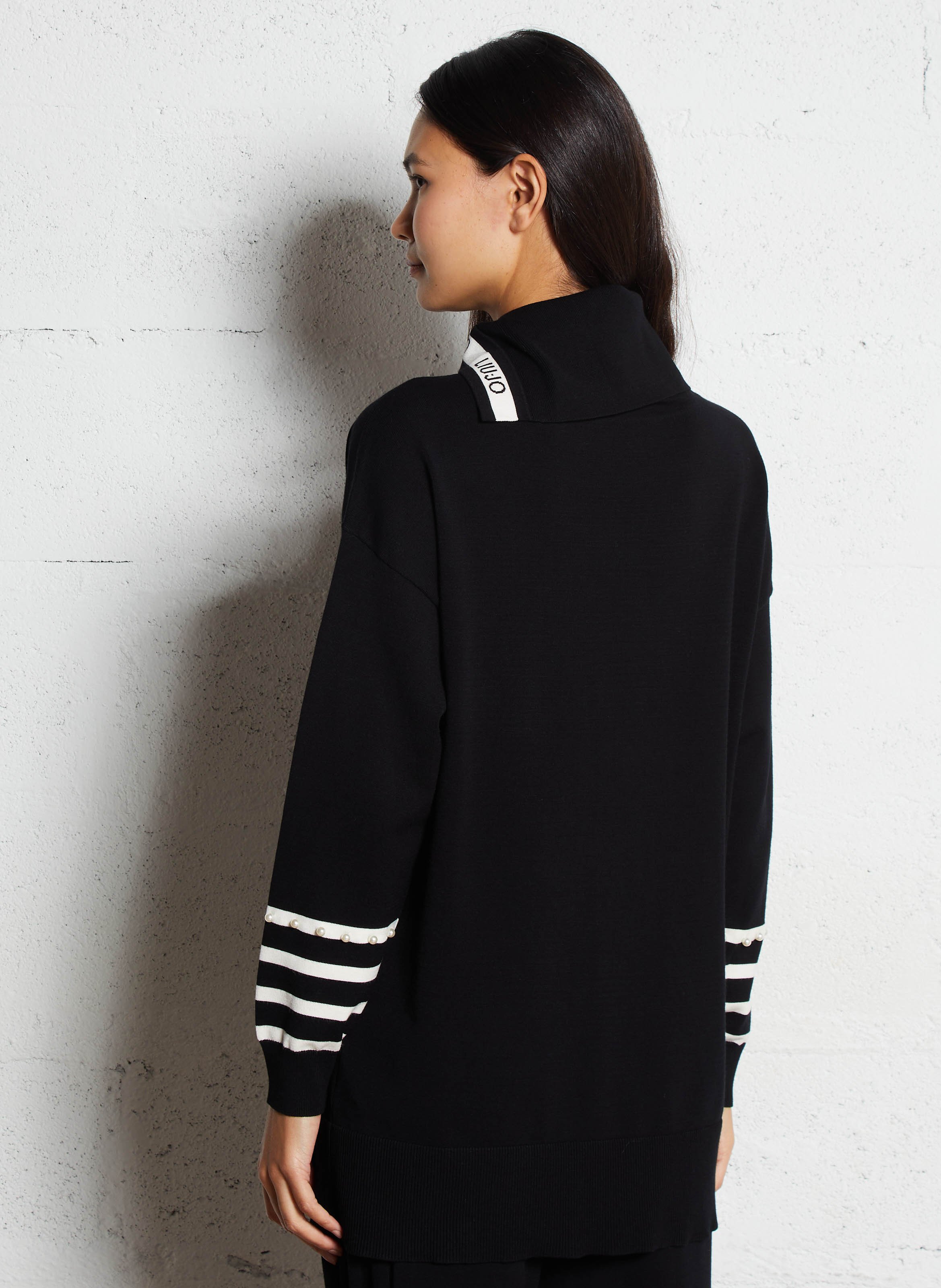 Gerade geschnittener Strickpullover LIU JO Schwarz