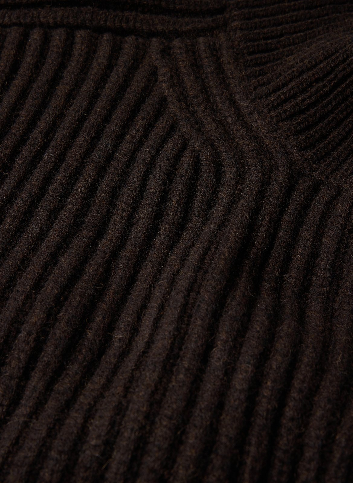 Oversized coltrui van merinowol SOEUR Bruin