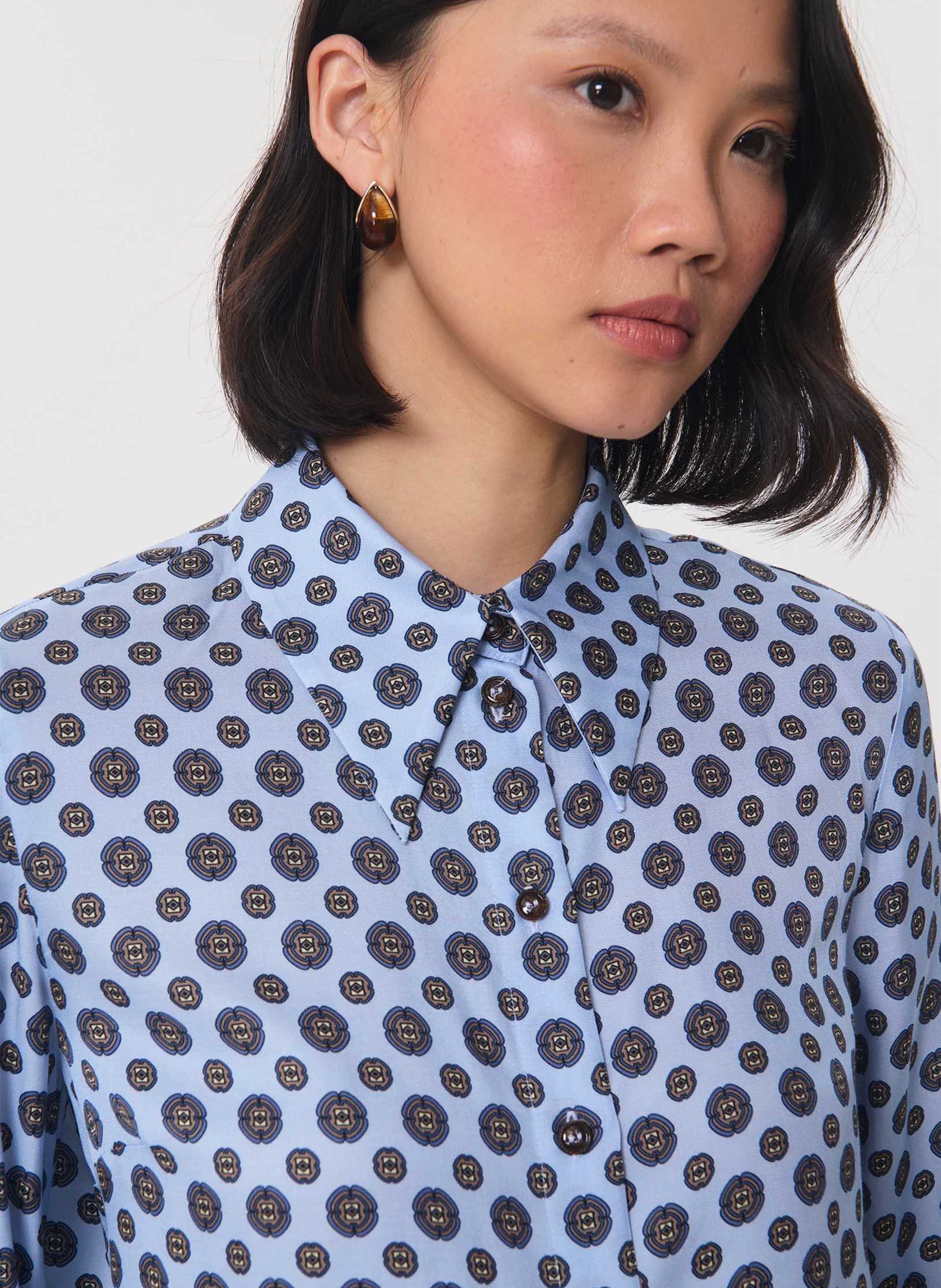 Gerade geschnittene Bluse mit Print TARA JARMON Blau