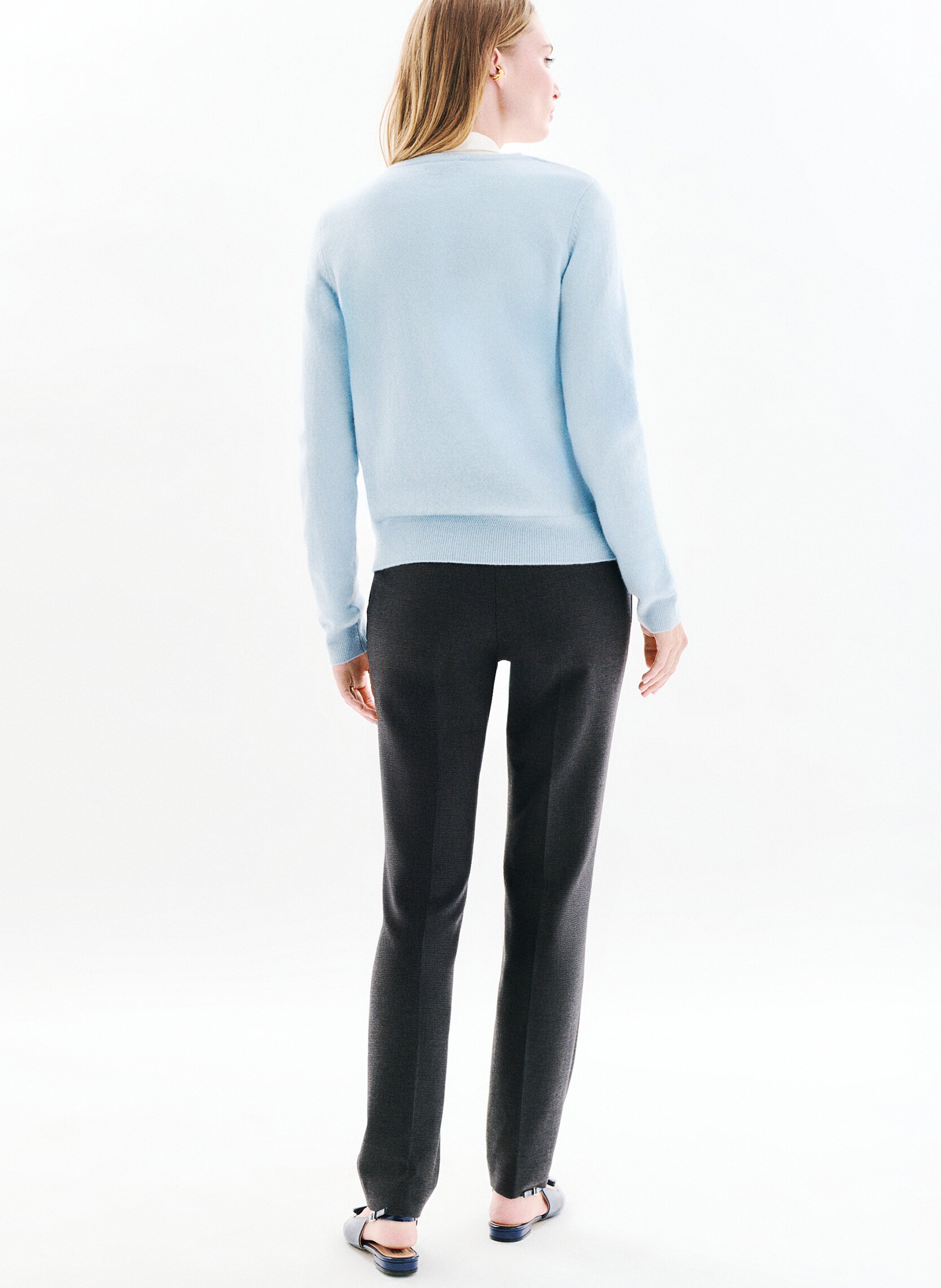 Pull cintré col V en cachemire CAROLL Bleu