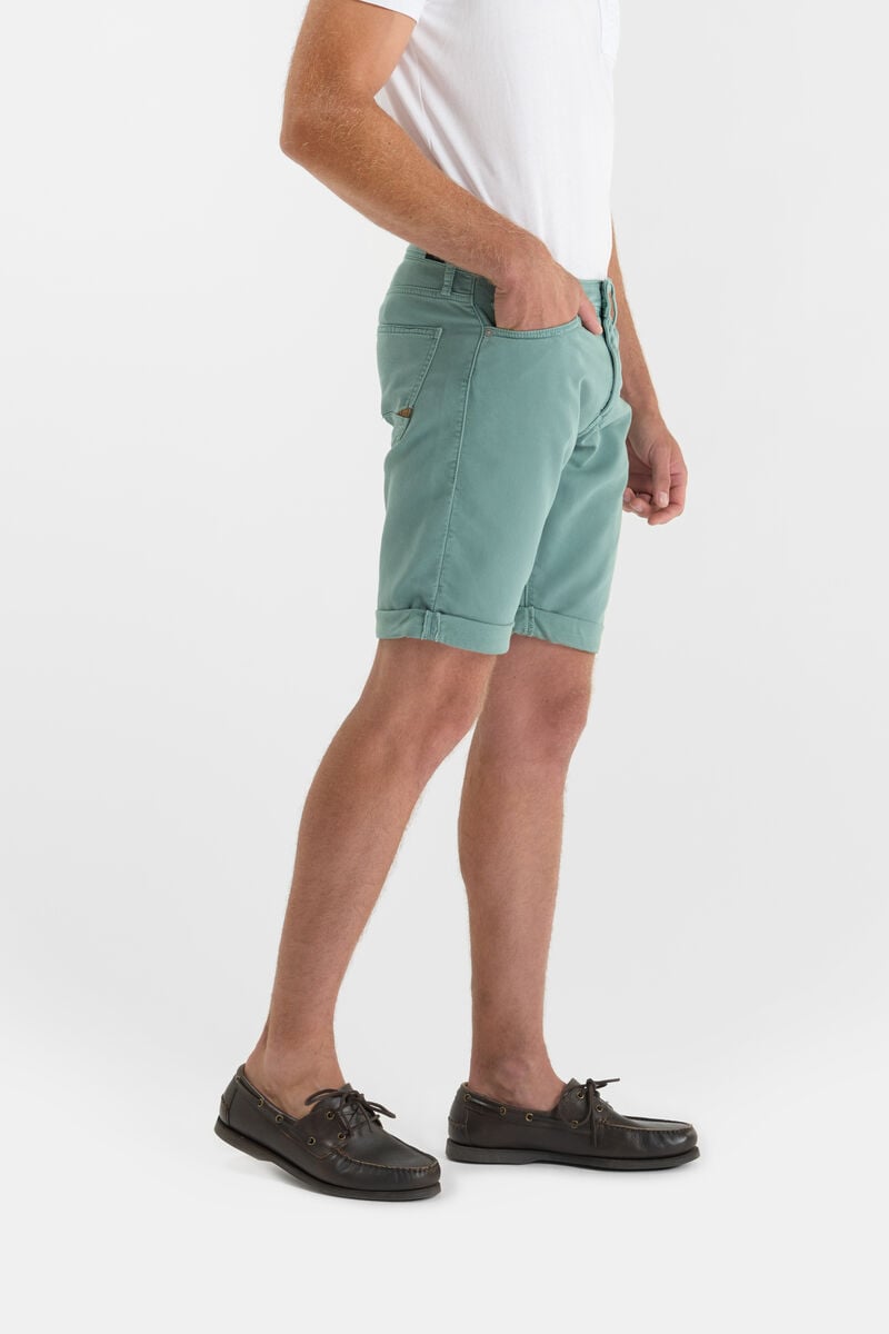 Zipped Bermuda shorts LE TEMPS DES CERISES Green