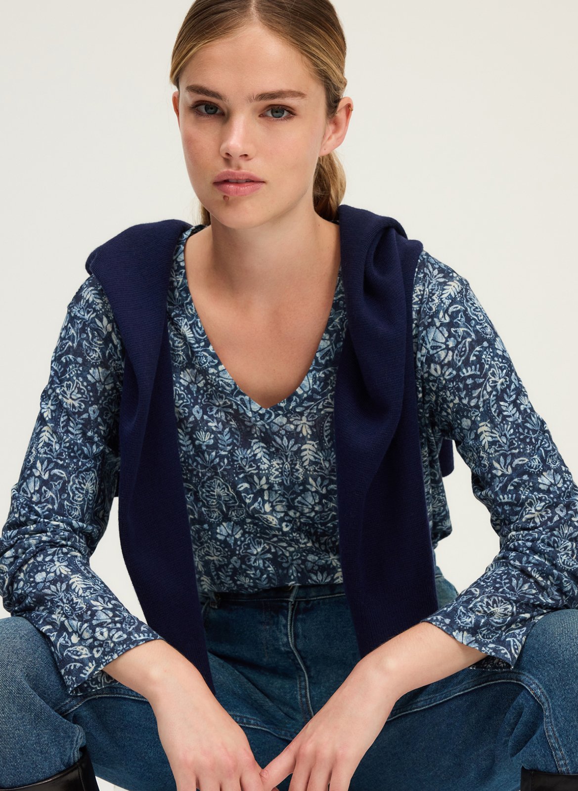 Top col v imprimé en coton mélangé PABLO Bleu